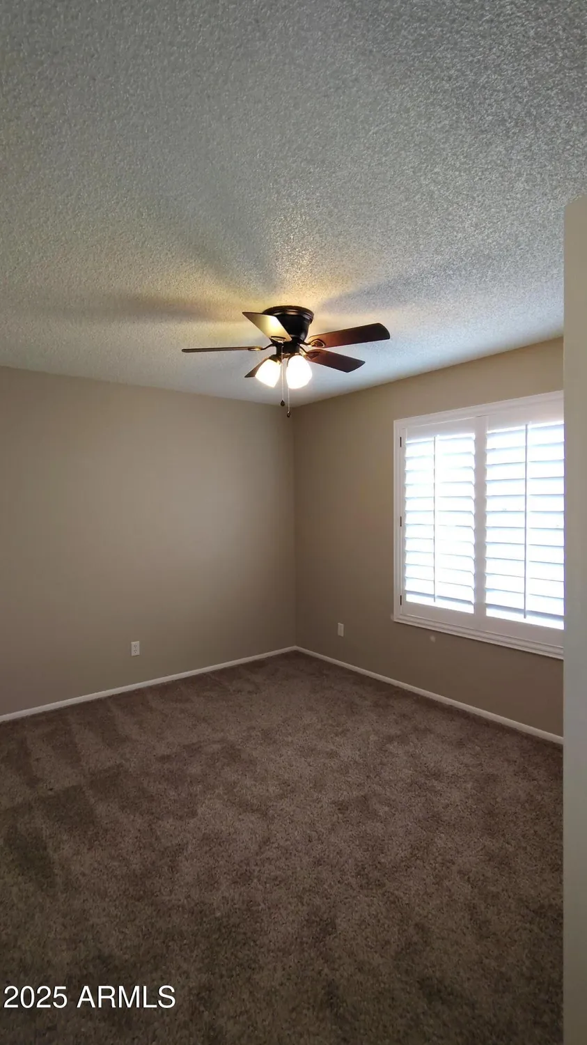 Property Slideshow image 15 of 35 | 1033 s florence dr, Mesa, AZ, 85208