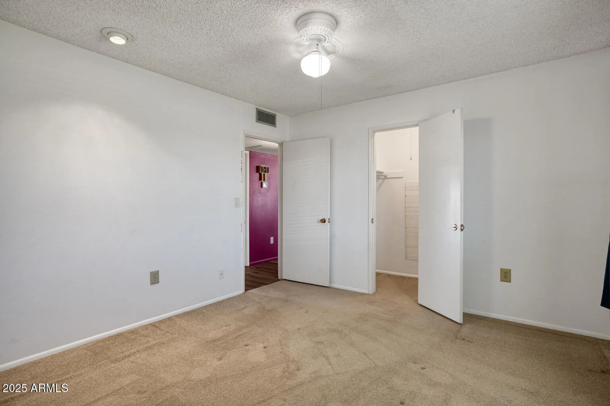 Property Slideshow image 9 of 32 | 13632 n silverbell dr, Sun City, AZ, 85351