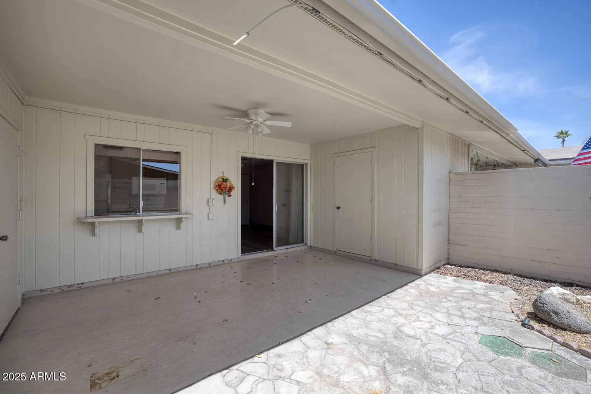Property Slideshow image 19 of 32 | 13632 n silverbell dr, Sun City, AZ, 85351