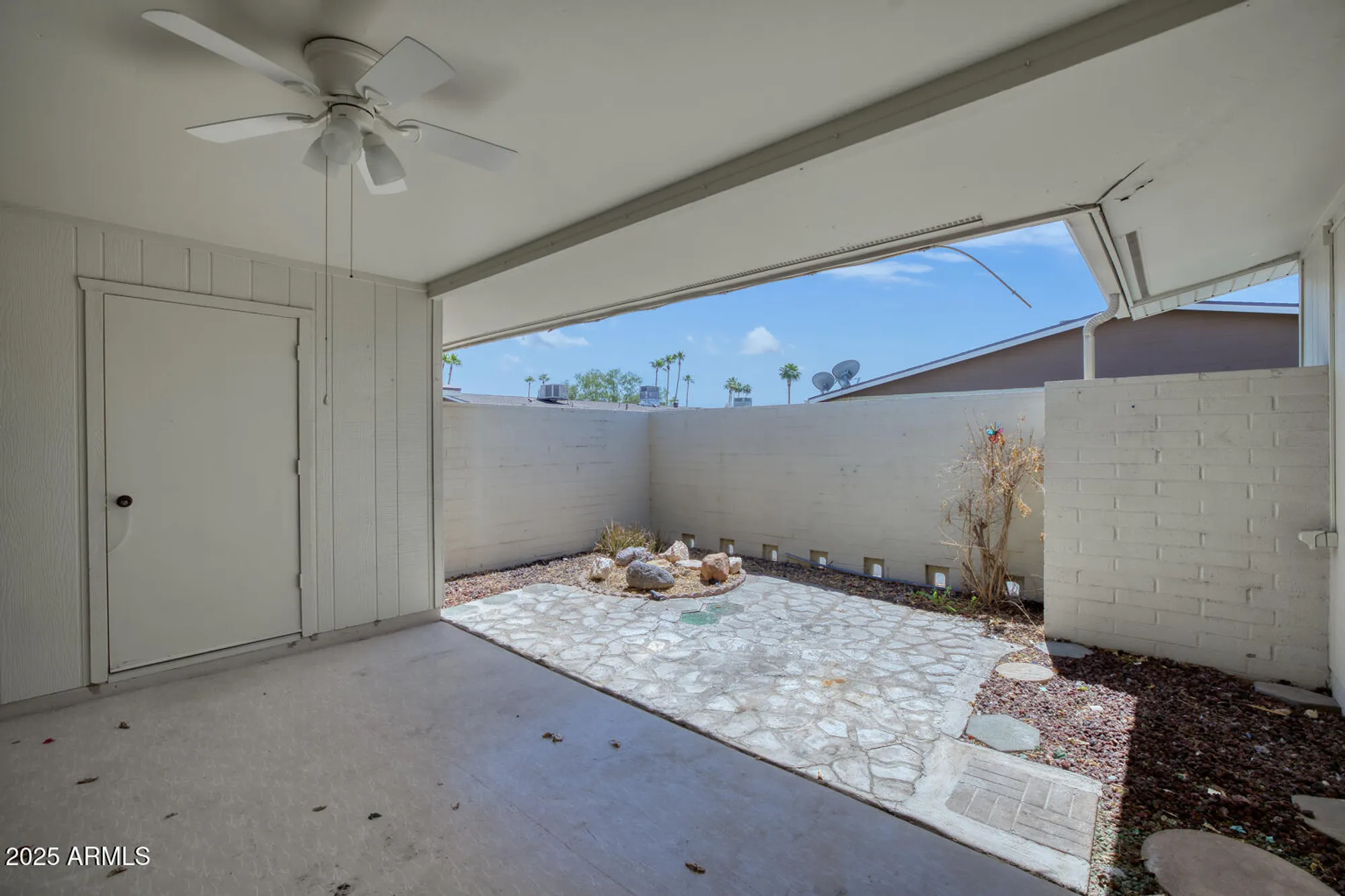 Property Slideshow image 20 of 32 | 13632 n silverbell dr, Sun City, AZ, 85351