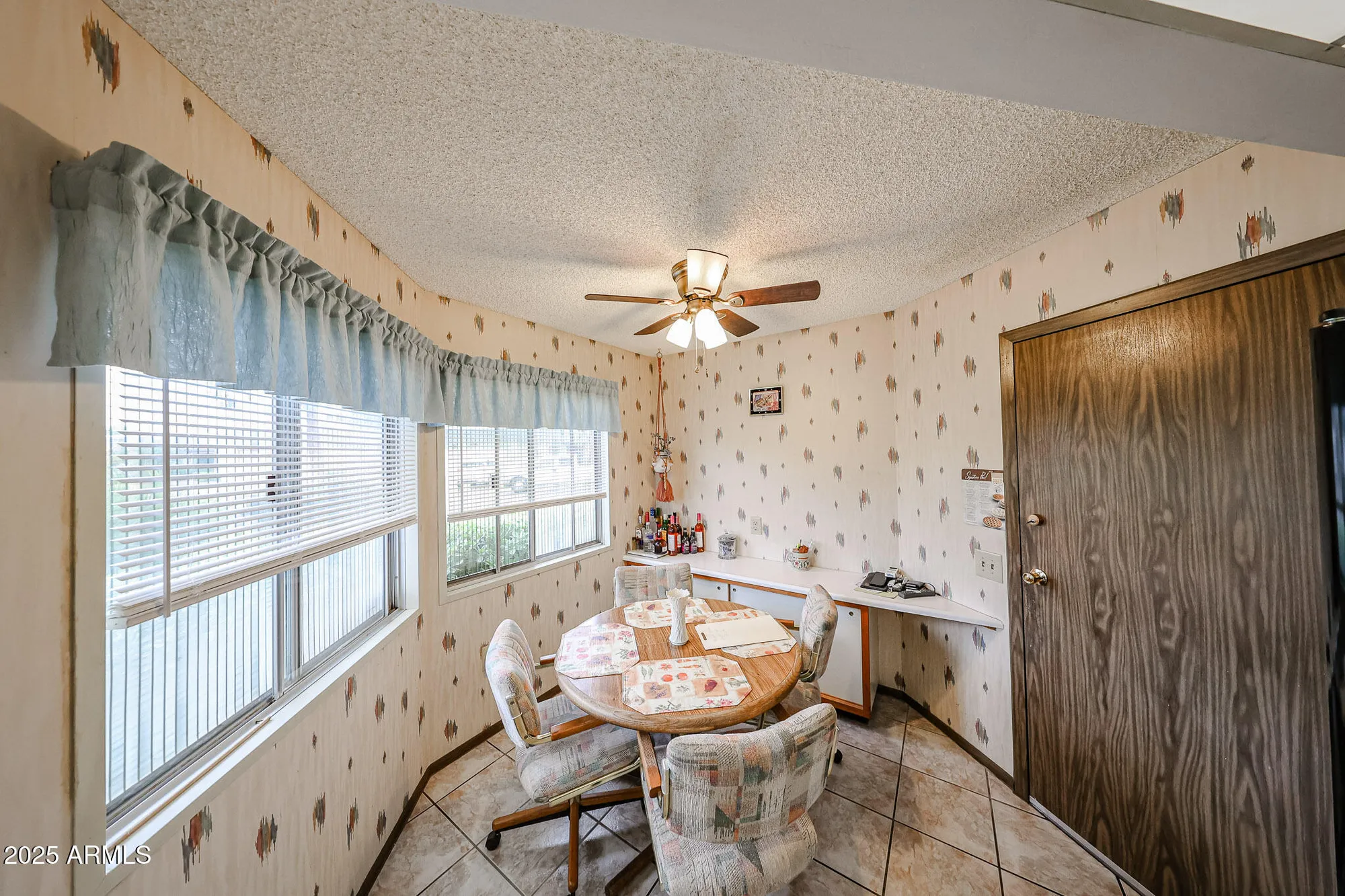 Property Slideshow image 4 of 16 | 10401 w loma blanca dr, Sun City, AZ, 85351