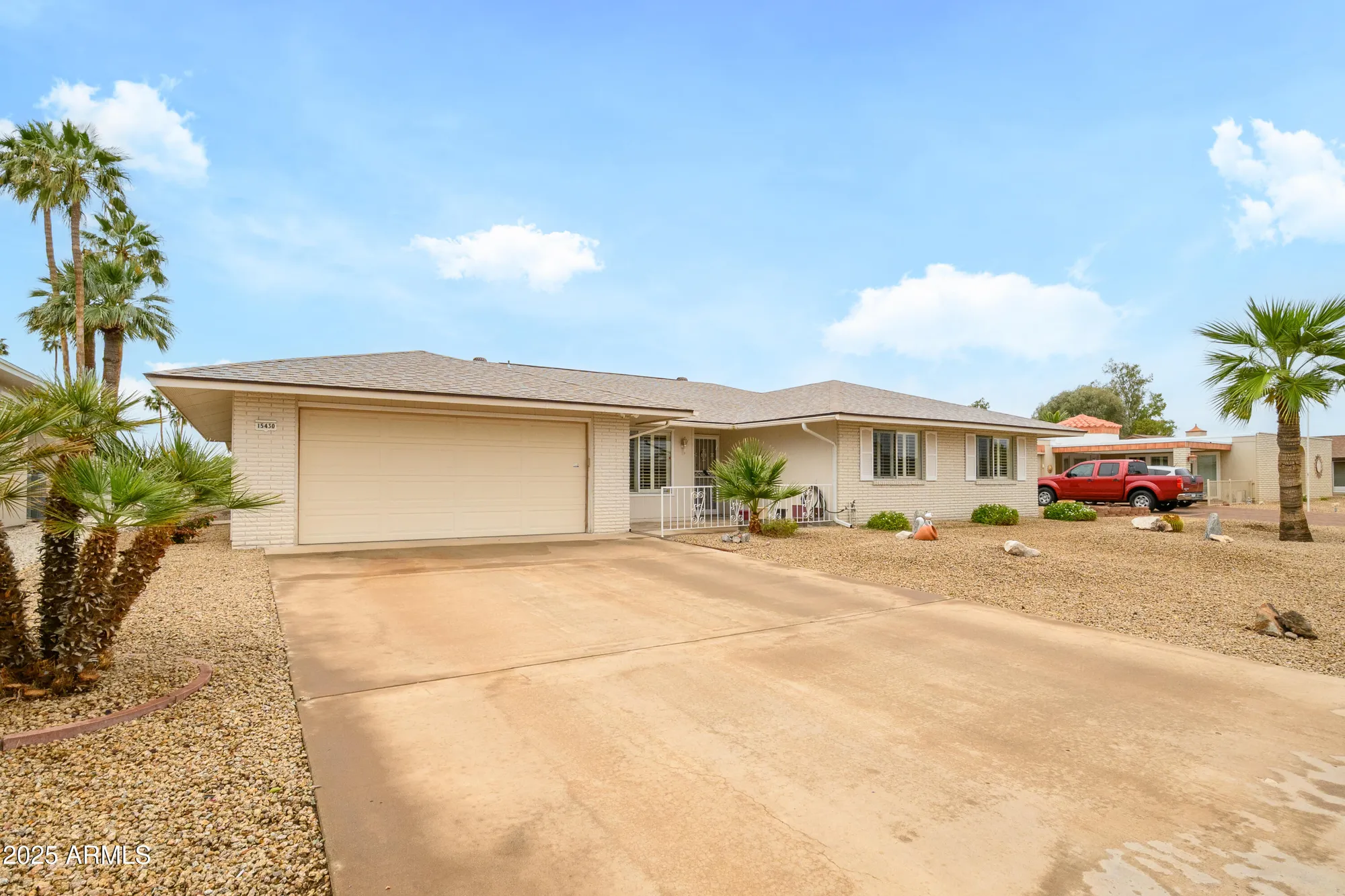 Property Slideshow image 9 of 38 | 15430 n bowling green dr, Sun City, AZ, 85351