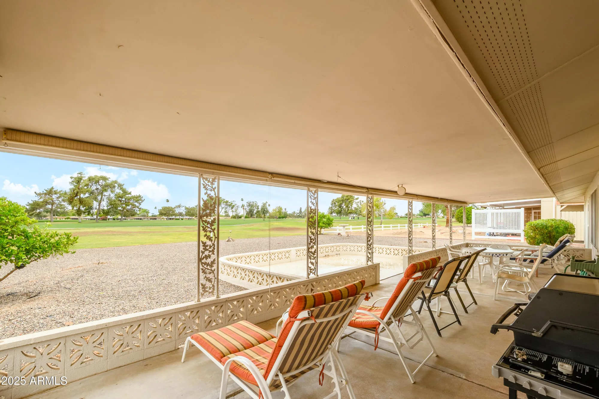 Property Slideshow image 6 of 38 | 15430 n bowling green dr, Sun City, AZ, 85351