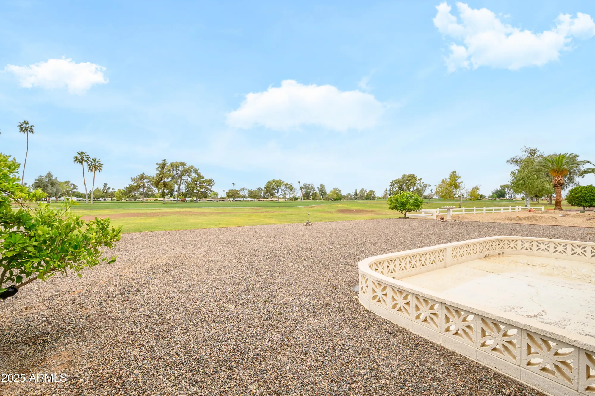 Property Slideshow image 32 of 38 | 15430 n bowling green dr, Sun City, AZ, 85351