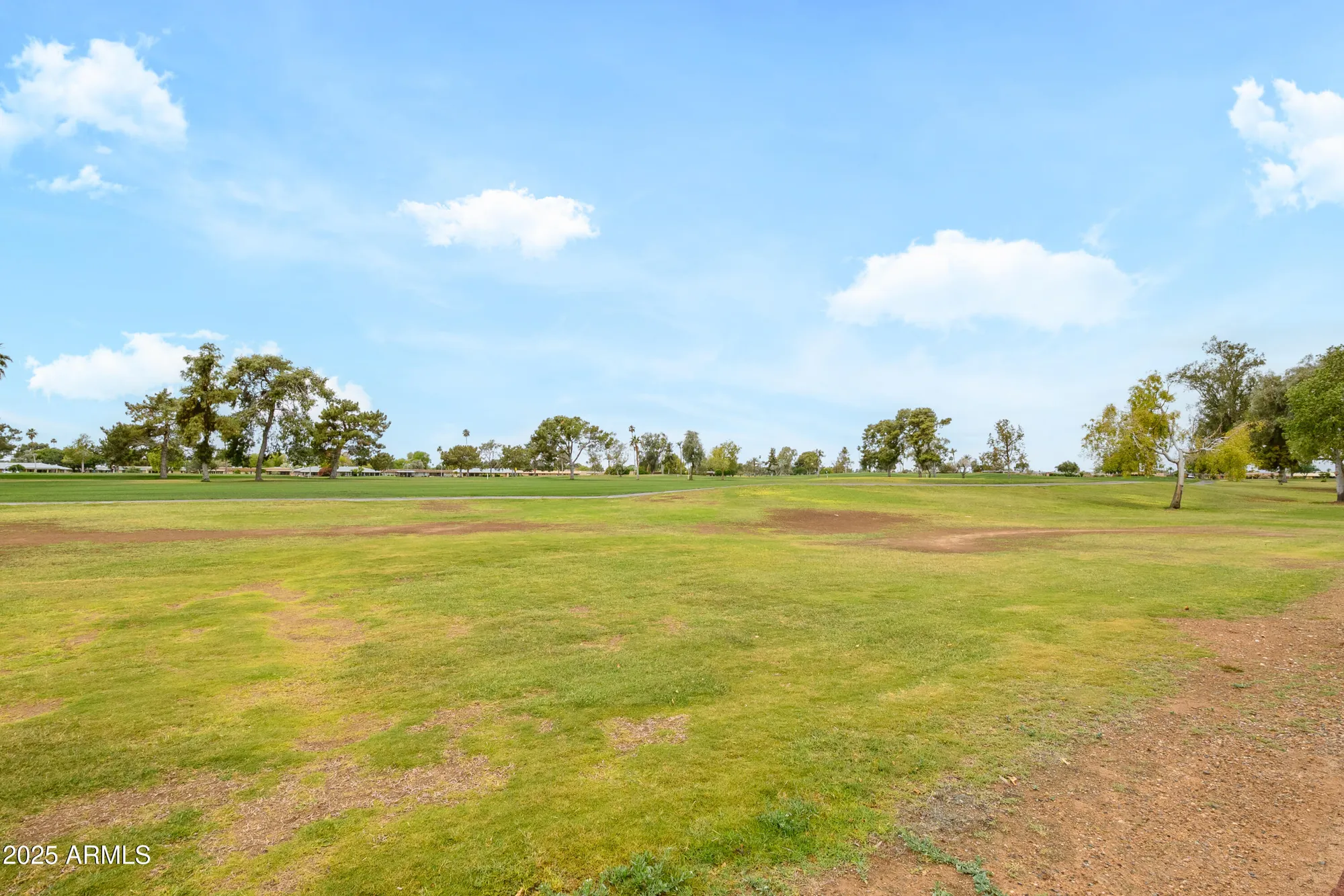 Property Slideshow image 34 of 38 | 15430 n bowling green dr, Sun City, AZ, 85351