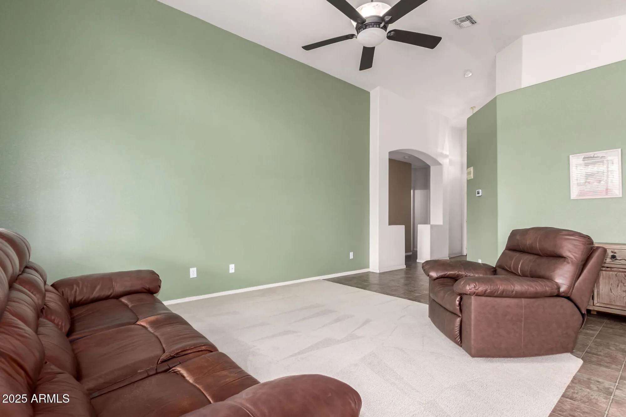 Property Slideshow image 9 of 31 | 18131 w addie ln, Surprise, AZ, 85374