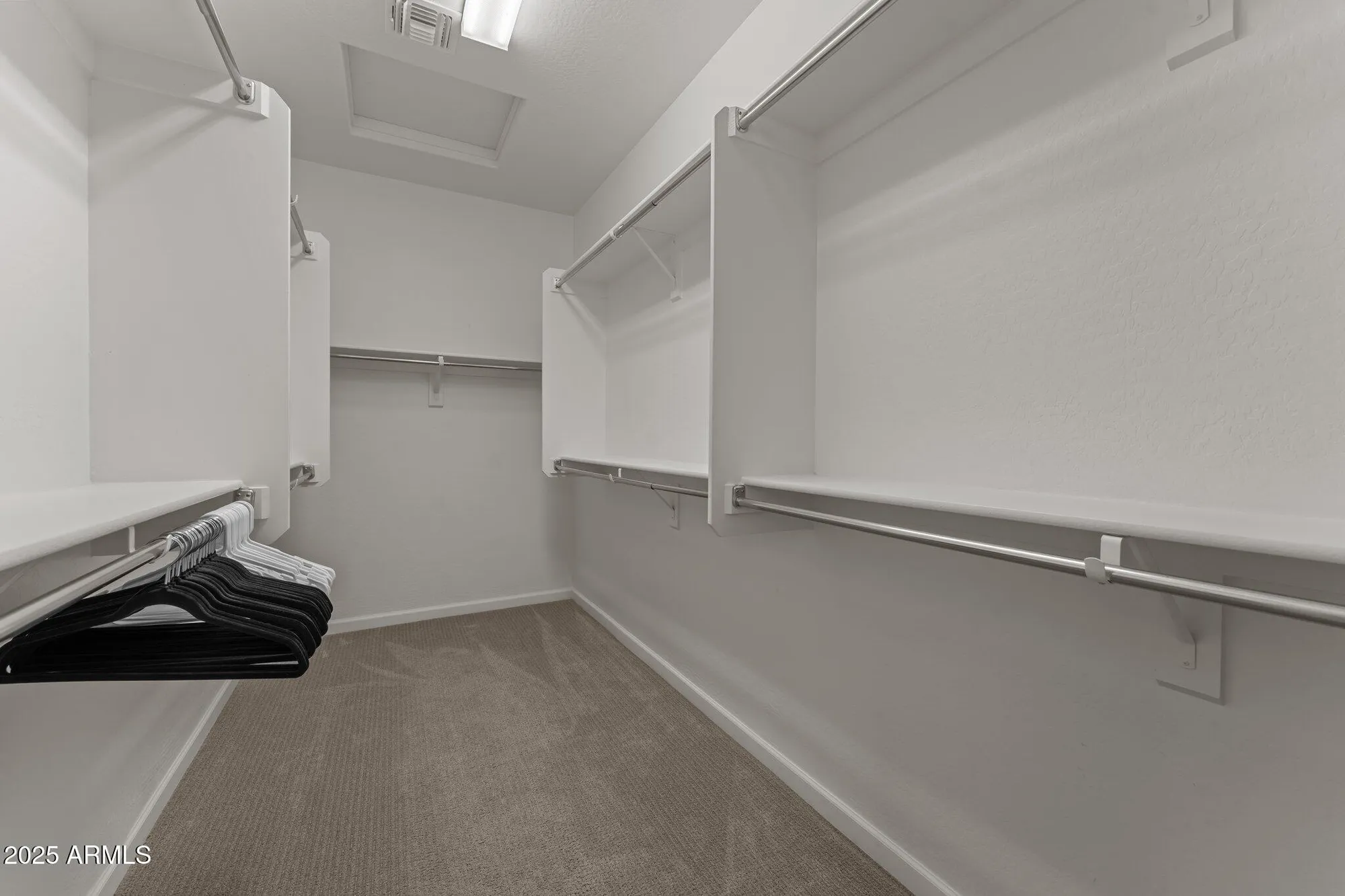 Property Slideshow image 17 of 61 | 3266 sparrows creek way, Wickenburg, AZ, 85390