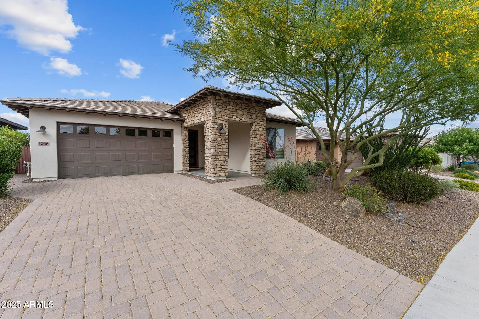 Property Slideshow image 5 of 61 | 3266 sparrows creek way, Wickenburg, AZ, 85390