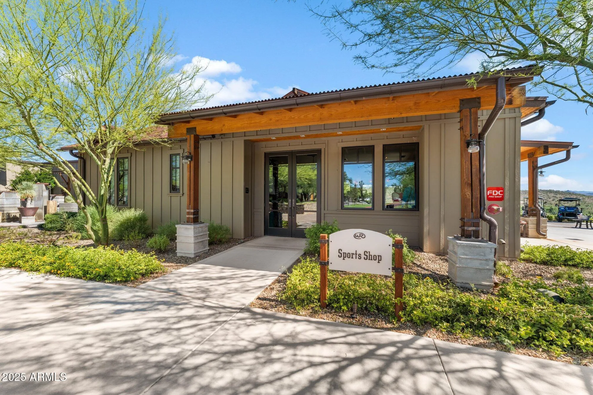 Property Slideshow image 33 of 61 | 3266 sparrows creek way, Wickenburg, AZ, 85390