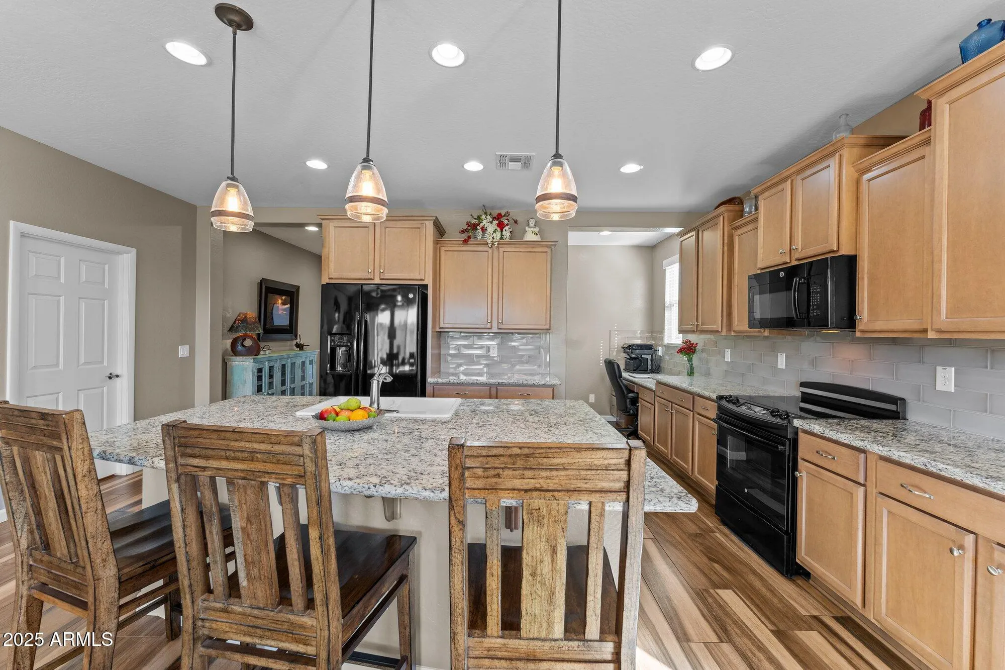 Property Slideshow image 13 of 56 | 3335 big sky dr, Wickenburg, AZ, 85390