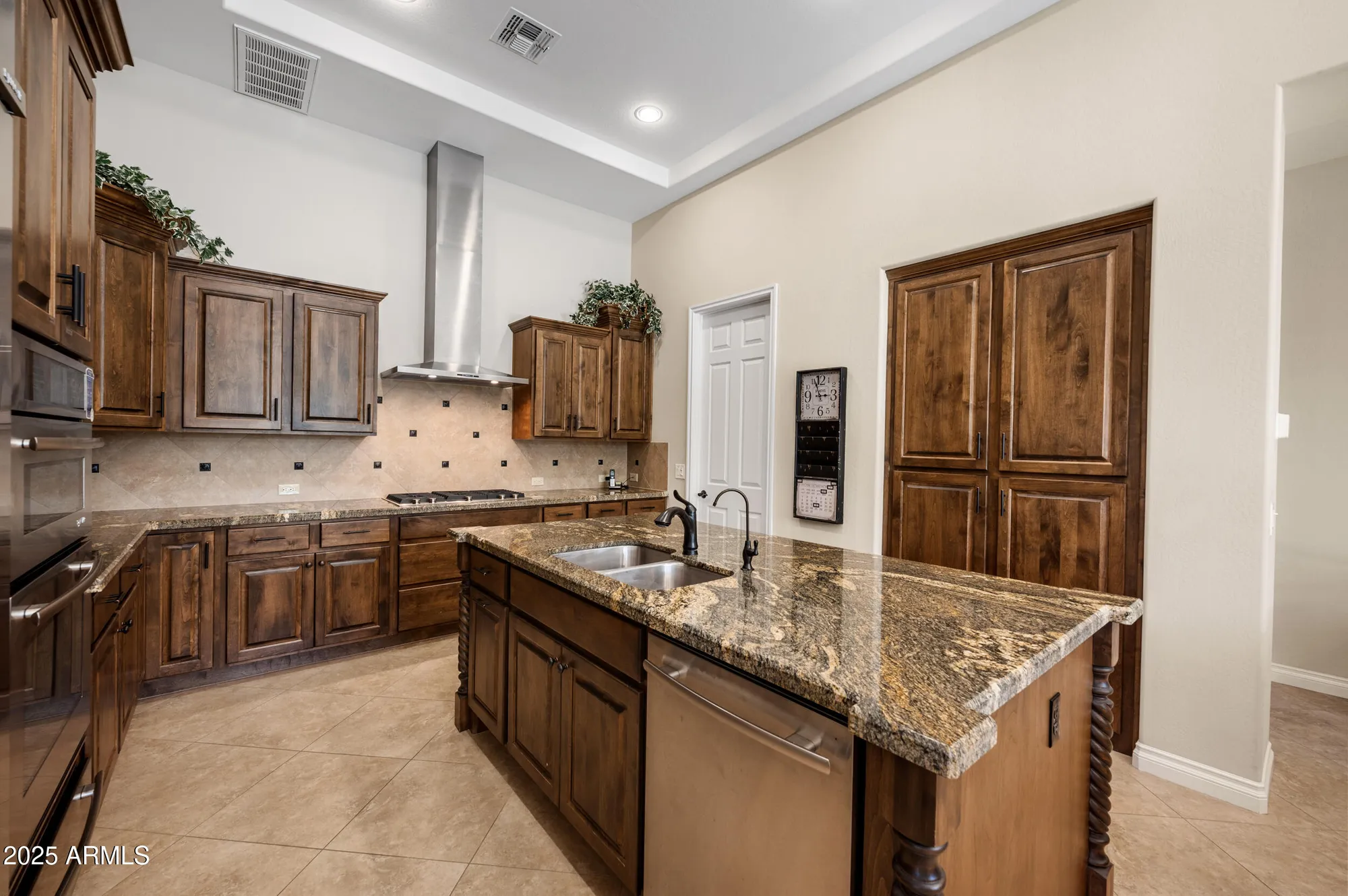 Property Slideshow image 17 of 58 | 37102 n stoneware dr, Queen Creek, AZ, 85140