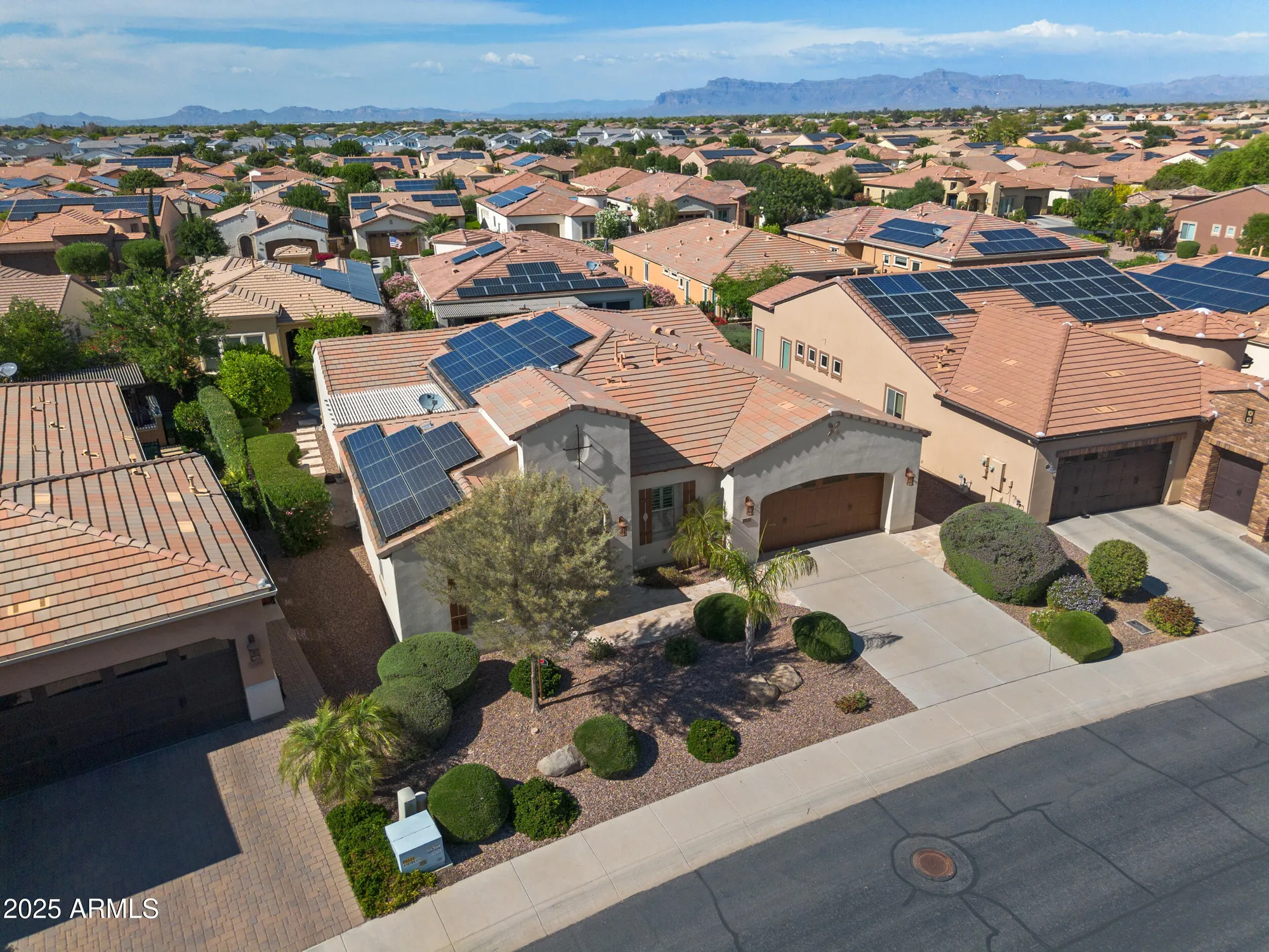 Property Slideshow image 34 of 58 | 37102 n stoneware dr, Queen Creek, AZ, 85140