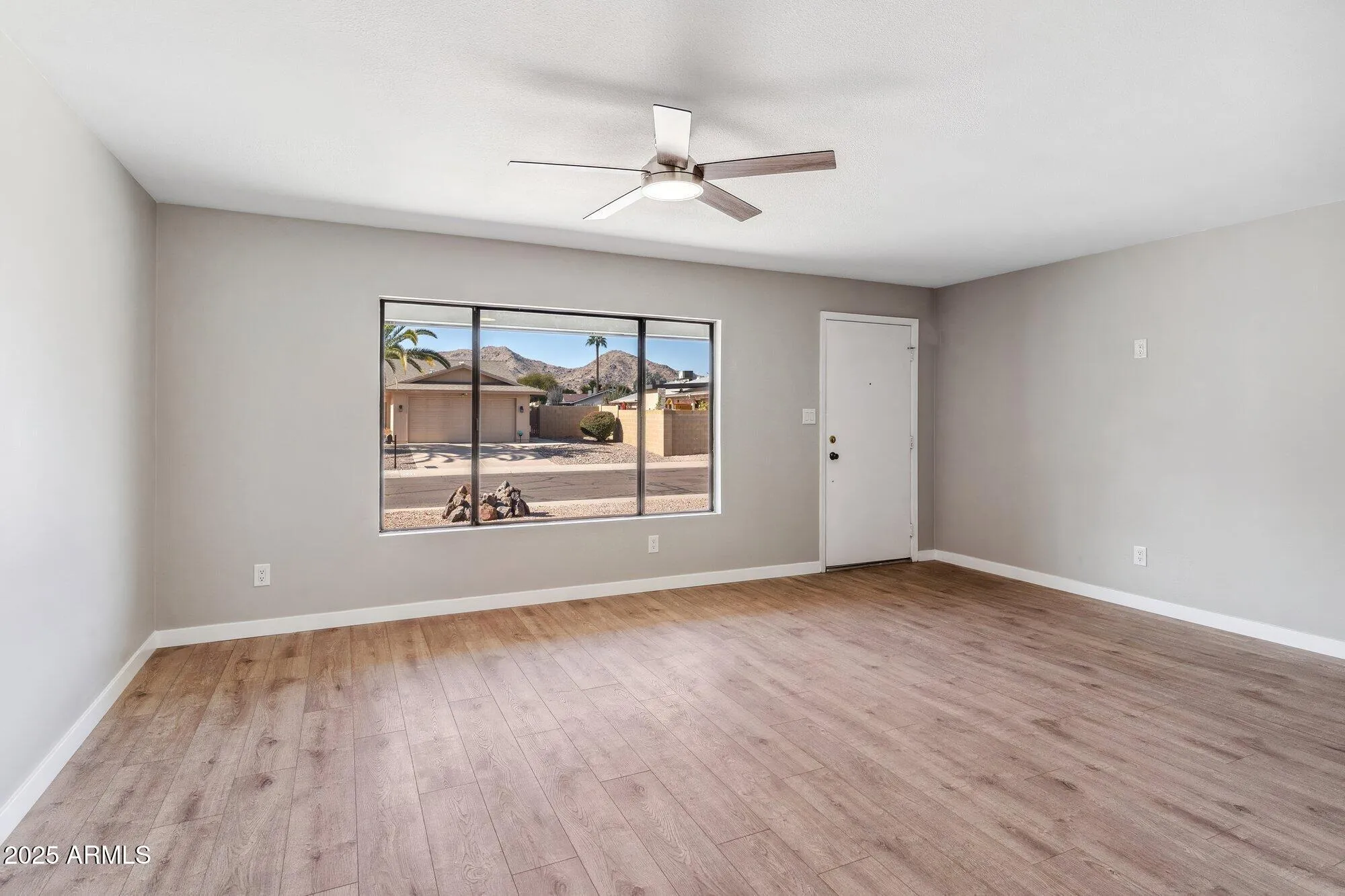 Property Slideshow image 4 of 30 | 11643 s iroquois dr, Phoenix, AZ, 85044