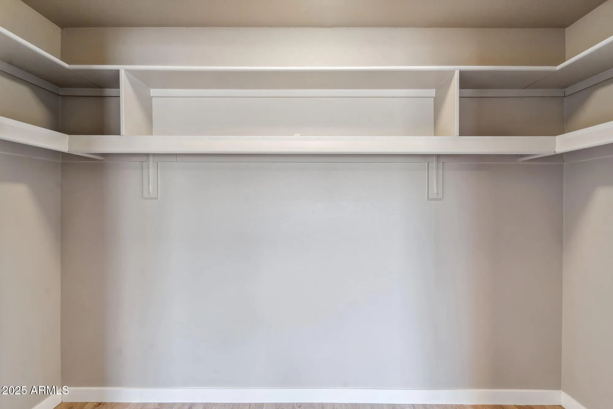 Property Slideshow image 14 of 30 | 11643 s iroquois dr, Phoenix, AZ, 85044