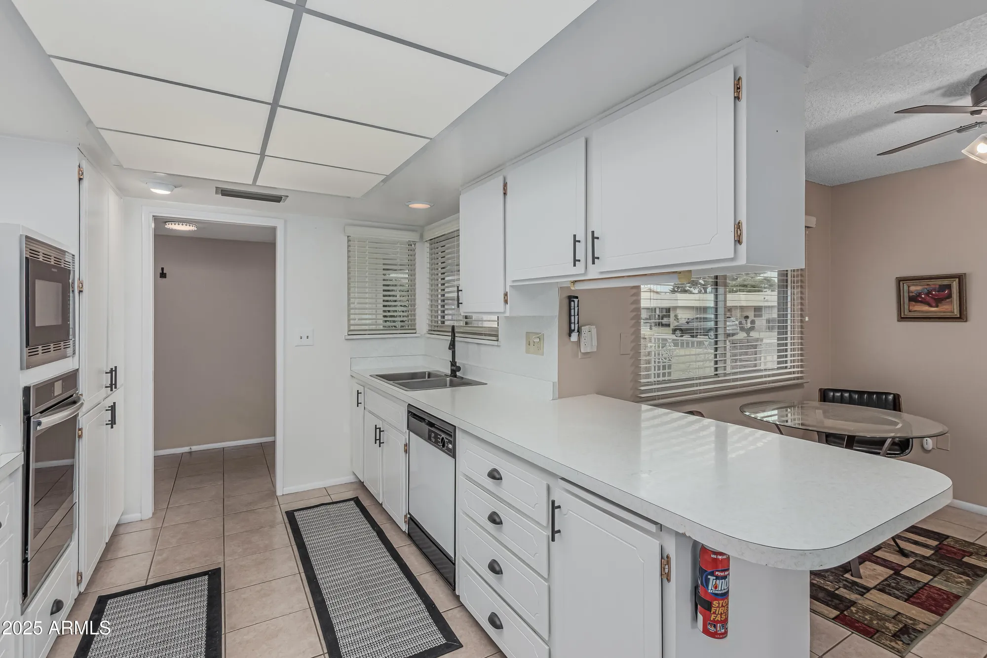 Property Slideshow image 5 of 21 | 9606 w long hills dr, Sun City, AZ, 85351