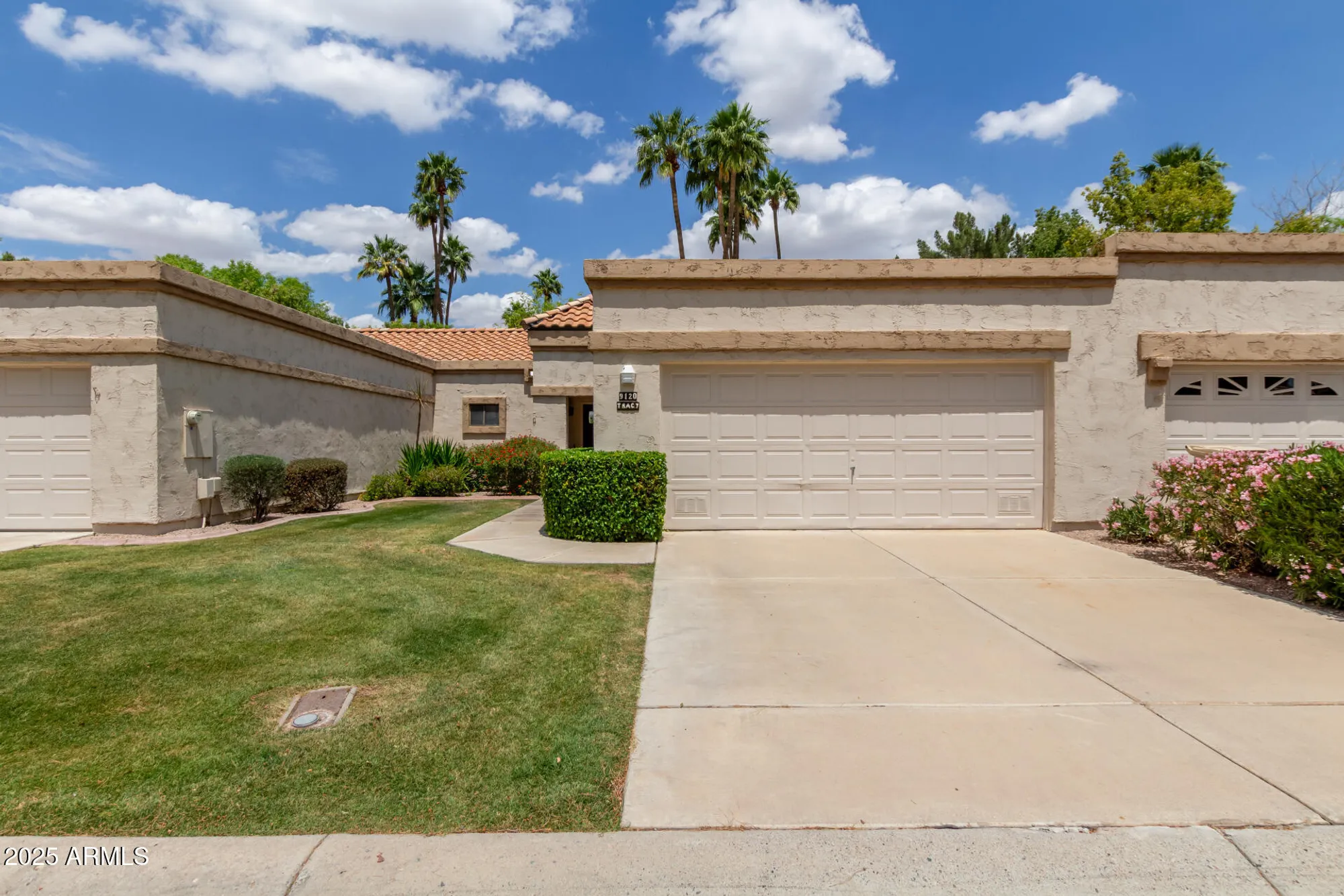 Property Slideshow image 1 of 30 | 9120 w wescott dr, Peoria, AZ, 85382