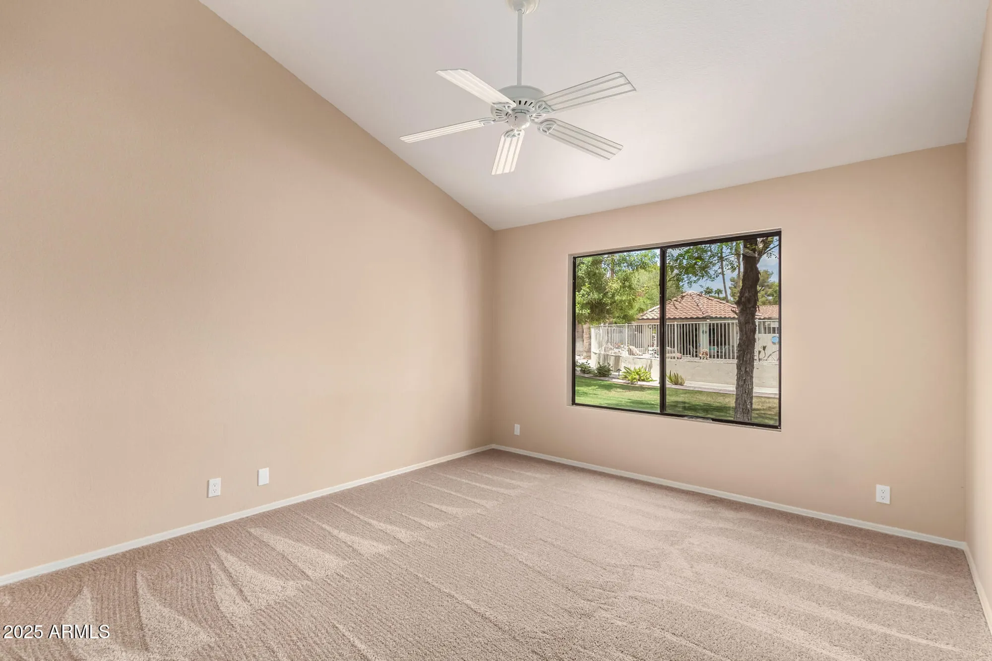 Property Slideshow image 15 of 30 | 9120 w wescott dr, Peoria, AZ, 85382