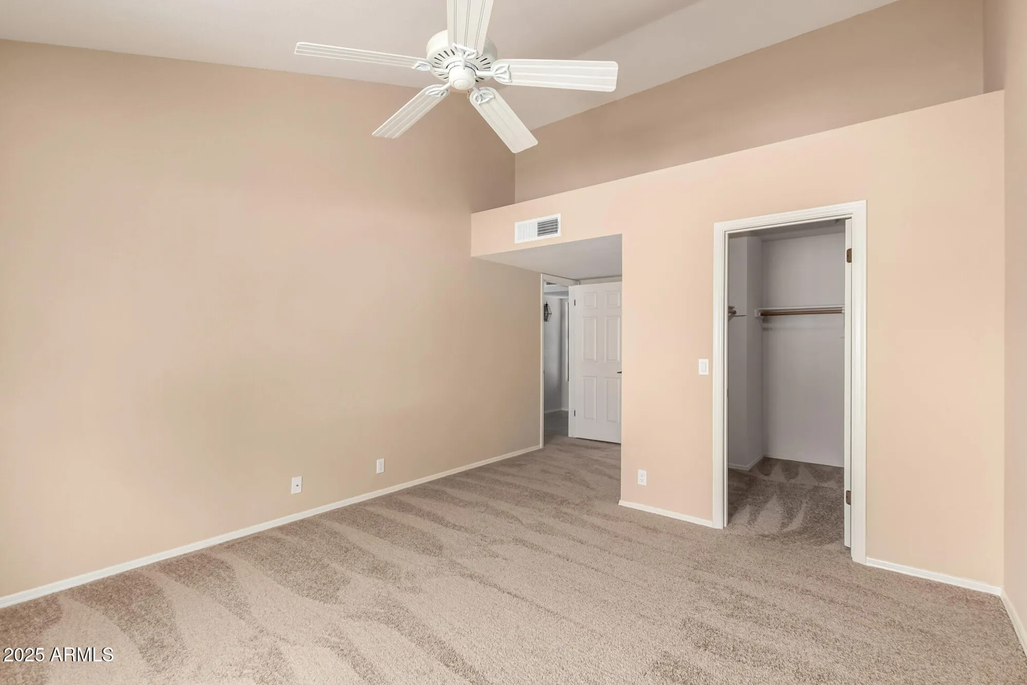 Property Slideshow image 16 of 30 | 9120 w wescott dr, Peoria, AZ, 85382