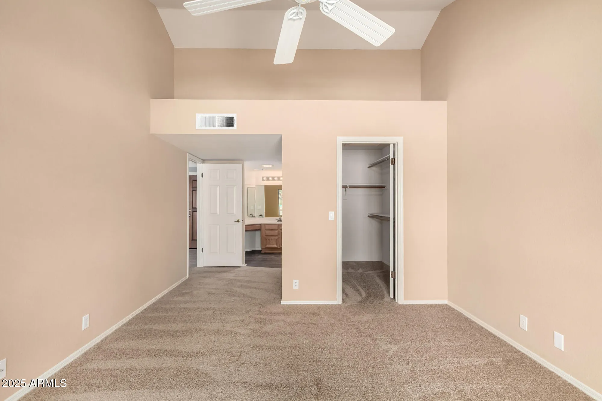 Property Slideshow image 17 of 30 | 9120 w wescott dr, Peoria, AZ, 85382