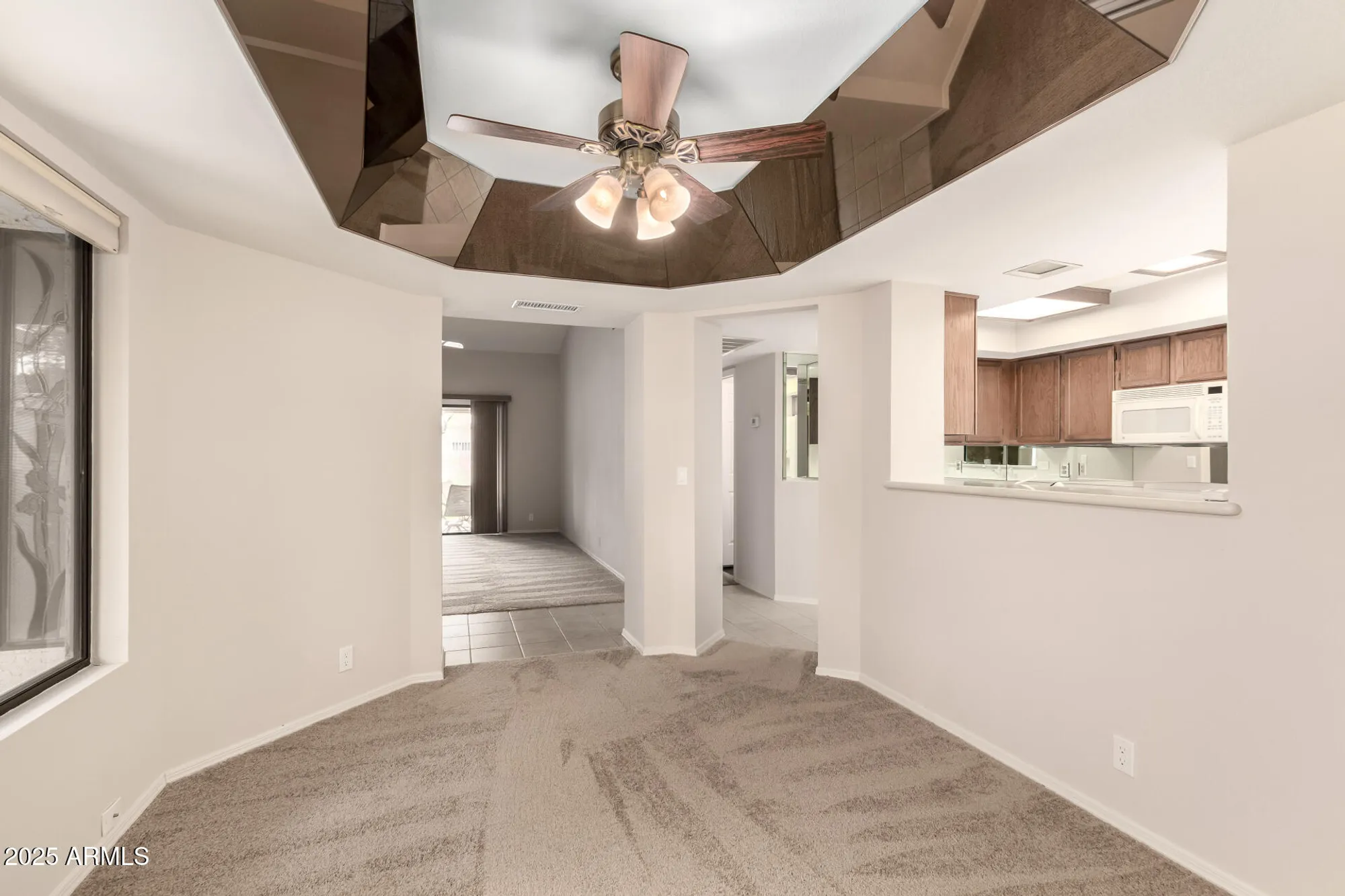 Property Slideshow image 11 of 30 | 9120 w wescott dr, Peoria, AZ, 85382