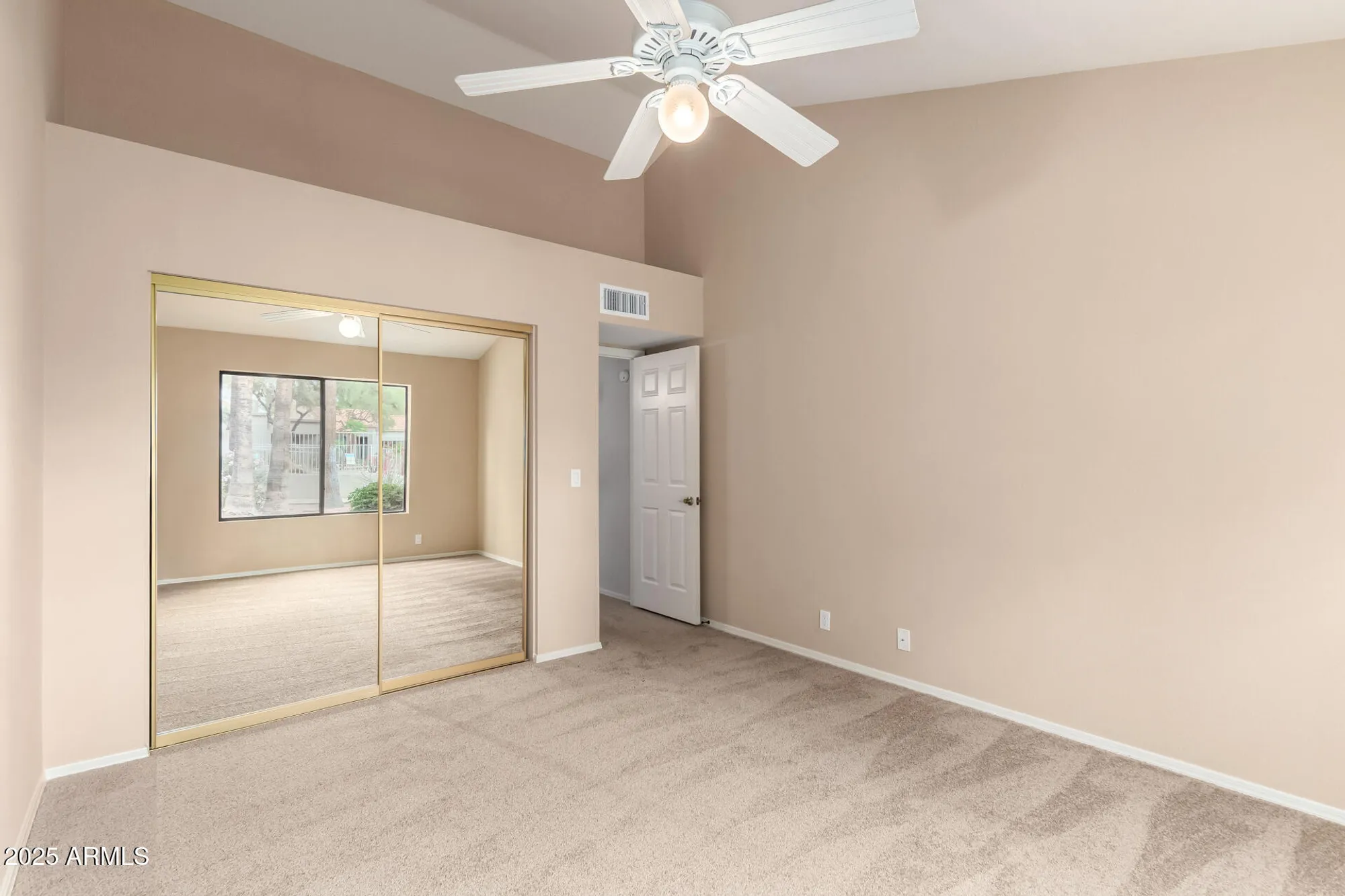 Property Slideshow image 22 of 30 | 9120 w wescott dr, Peoria, AZ, 85382