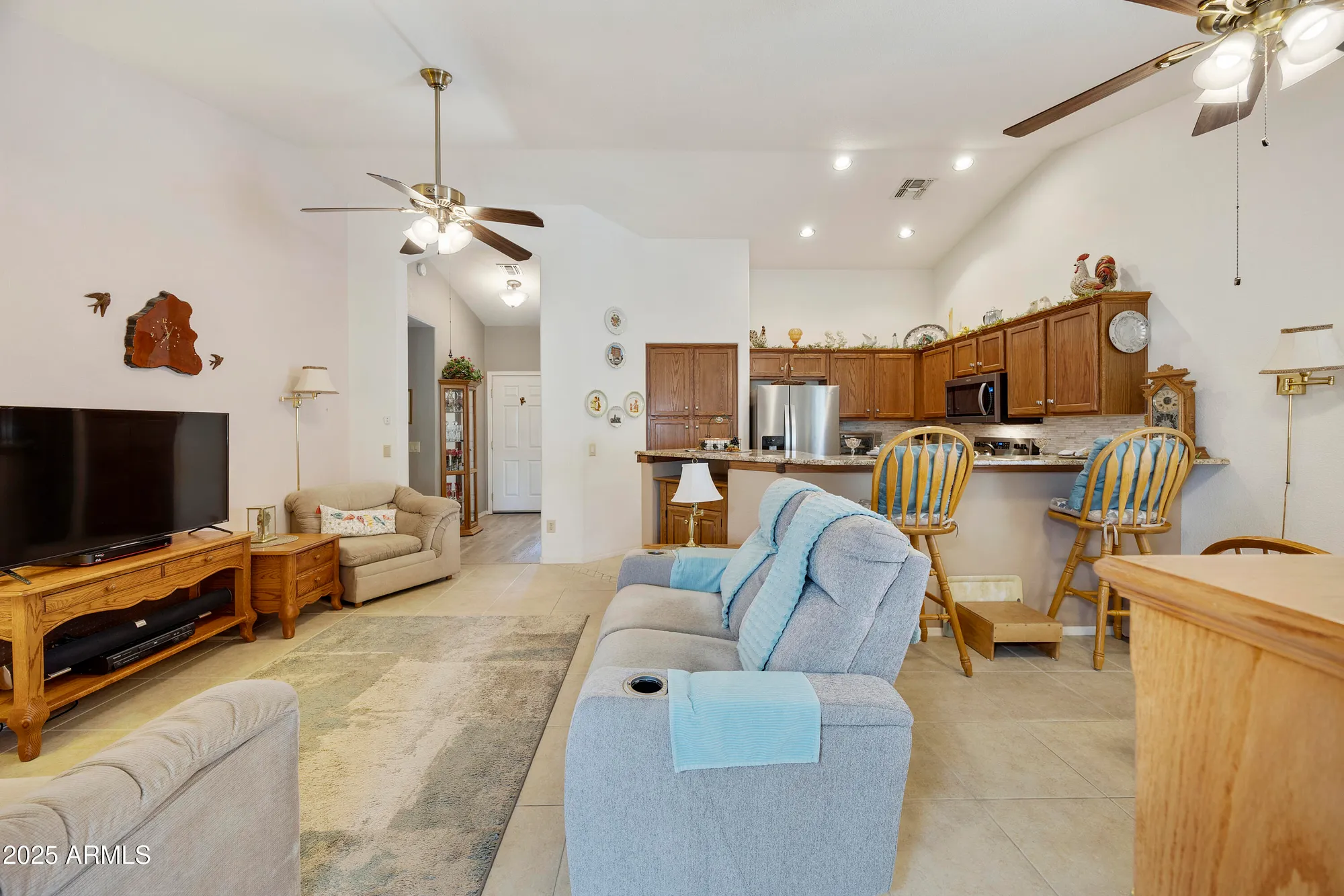 Property Slideshow image 10 of 59 | 8914 e copper valley ln, Sun Lakes, AZ, 85248