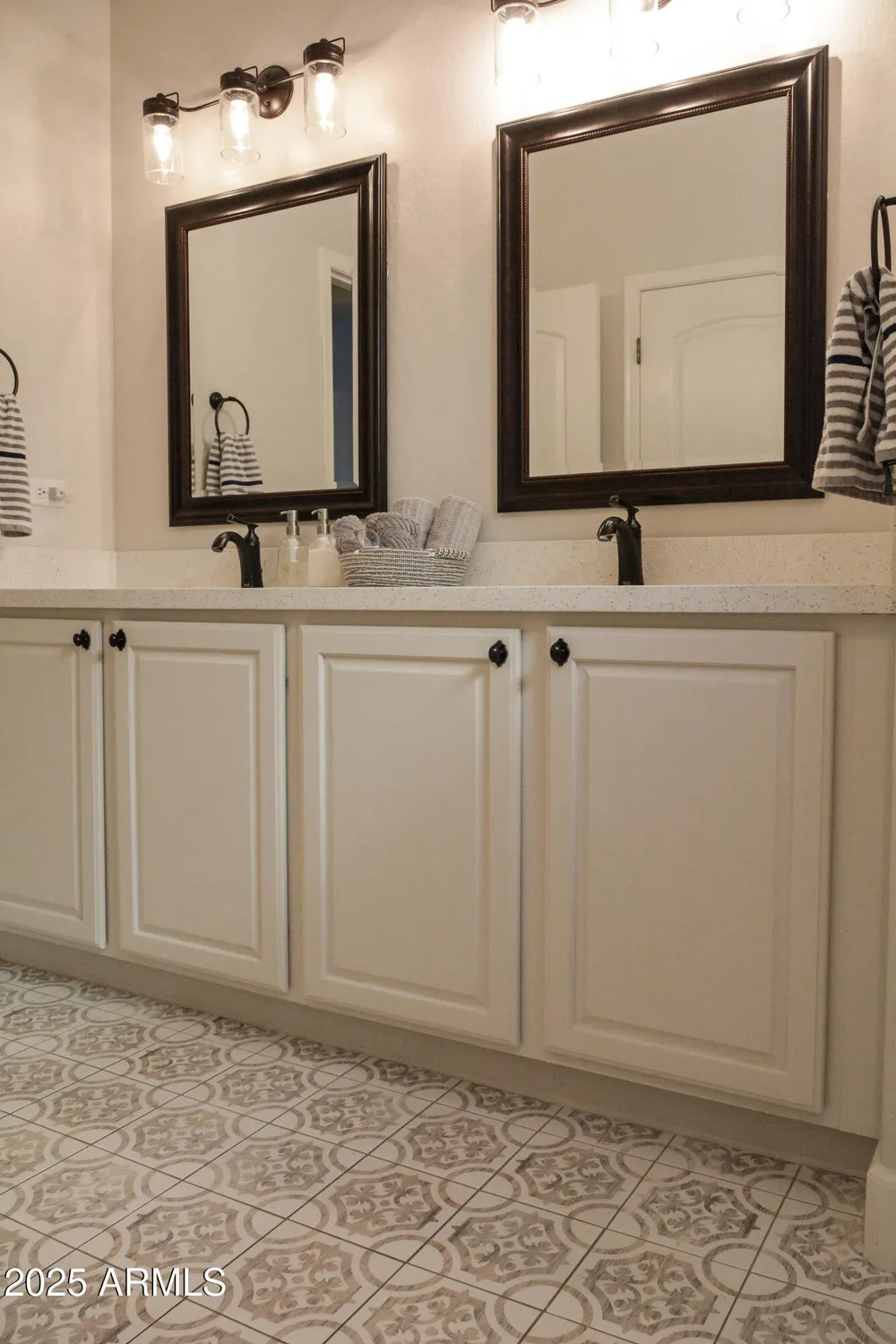 Property Slideshow image 19 of 55 | 12934 w chapala dr, Sun City West, AZ, 85375