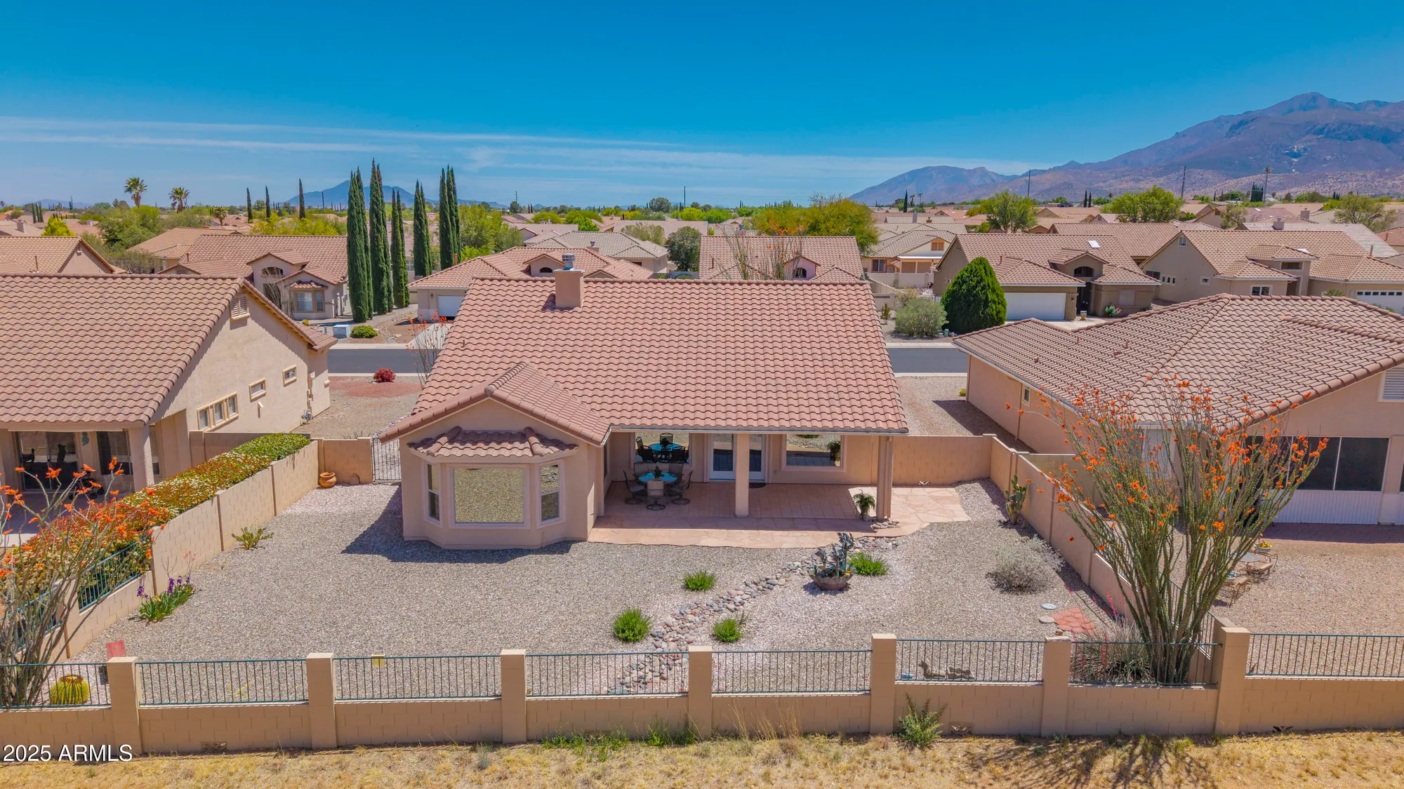 Property Slideshow image 7 of 47 | 2601 coral brooke dr, Sierra Vista, AZ, 85650