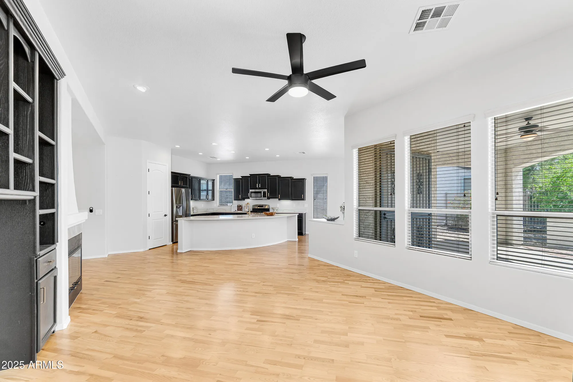 Property Slideshow image 4 of 42 | 5312 s citrus ct, Gilbert, AZ, 85298