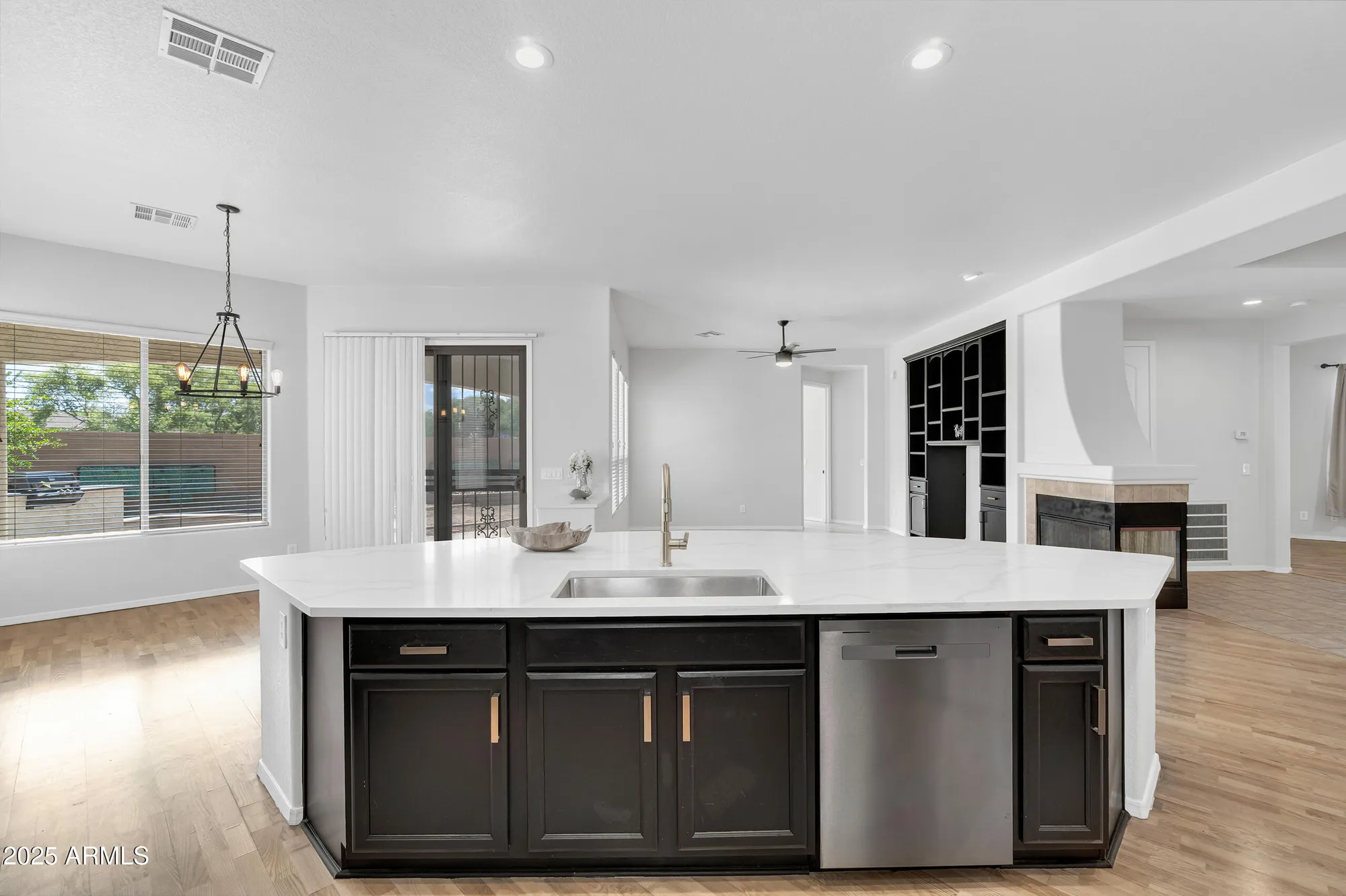 Property Slideshow image 8 of 42 | 5312 s citrus ct, Gilbert, AZ, 85298