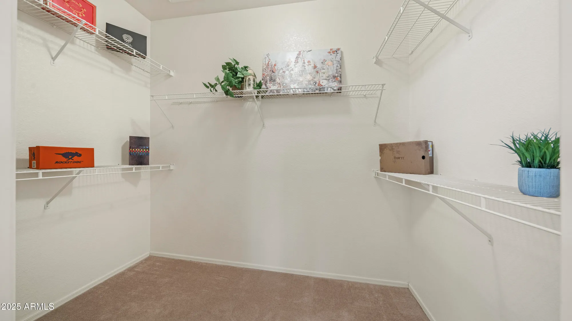 Property Slideshow image 25 of 47 | 2601 coral brooke dr, Sierra Vista, AZ, 85650