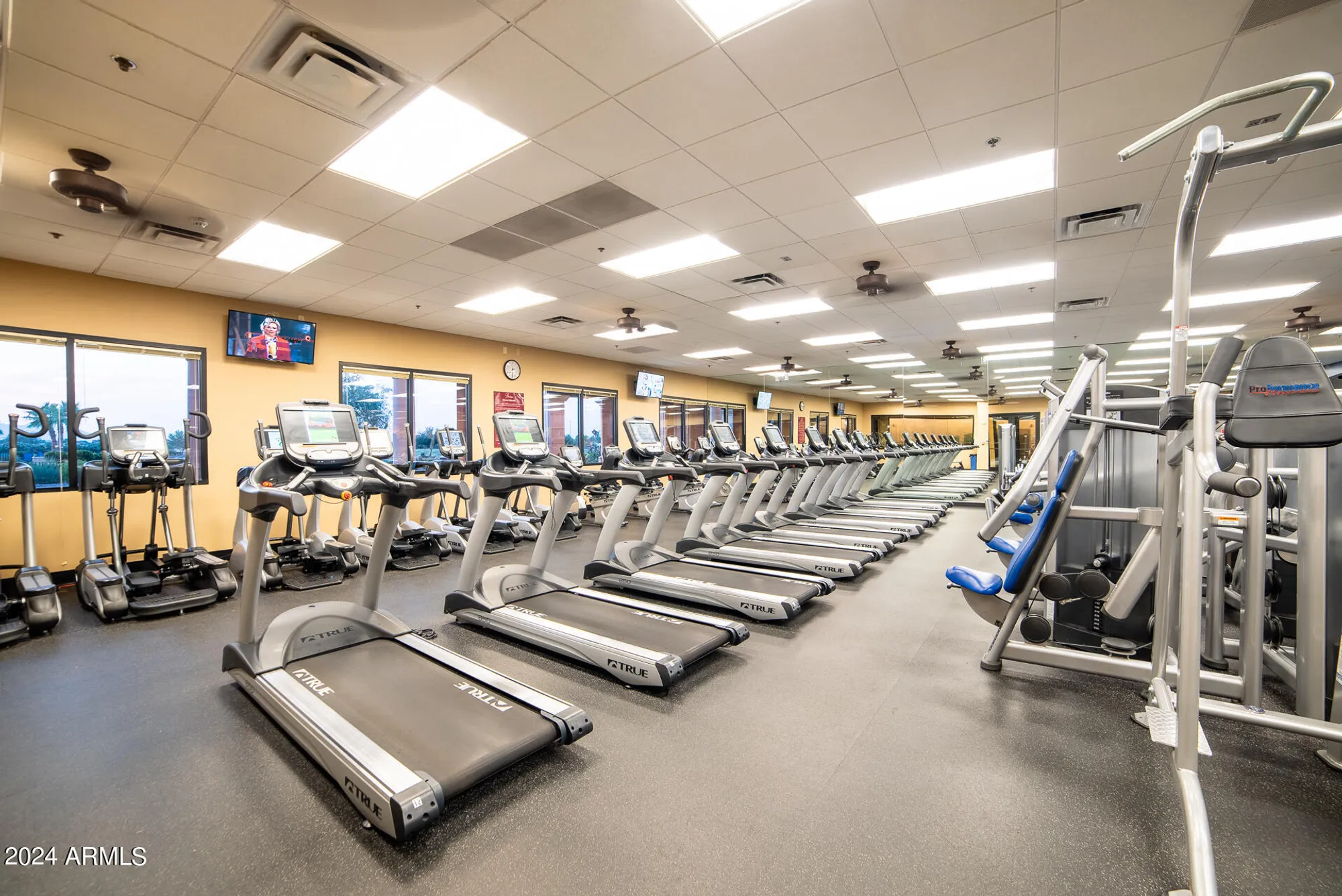 Property Slideshow image 41 of 57 | 21150 n evergreen dr, Maricopa, AZ, 85138