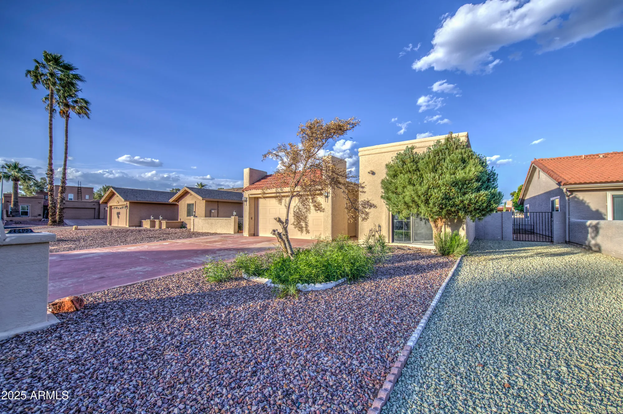 Property Slideshow image 5 of 29 | 26405 s snead dr, Sun Lakes, AZ, 85248