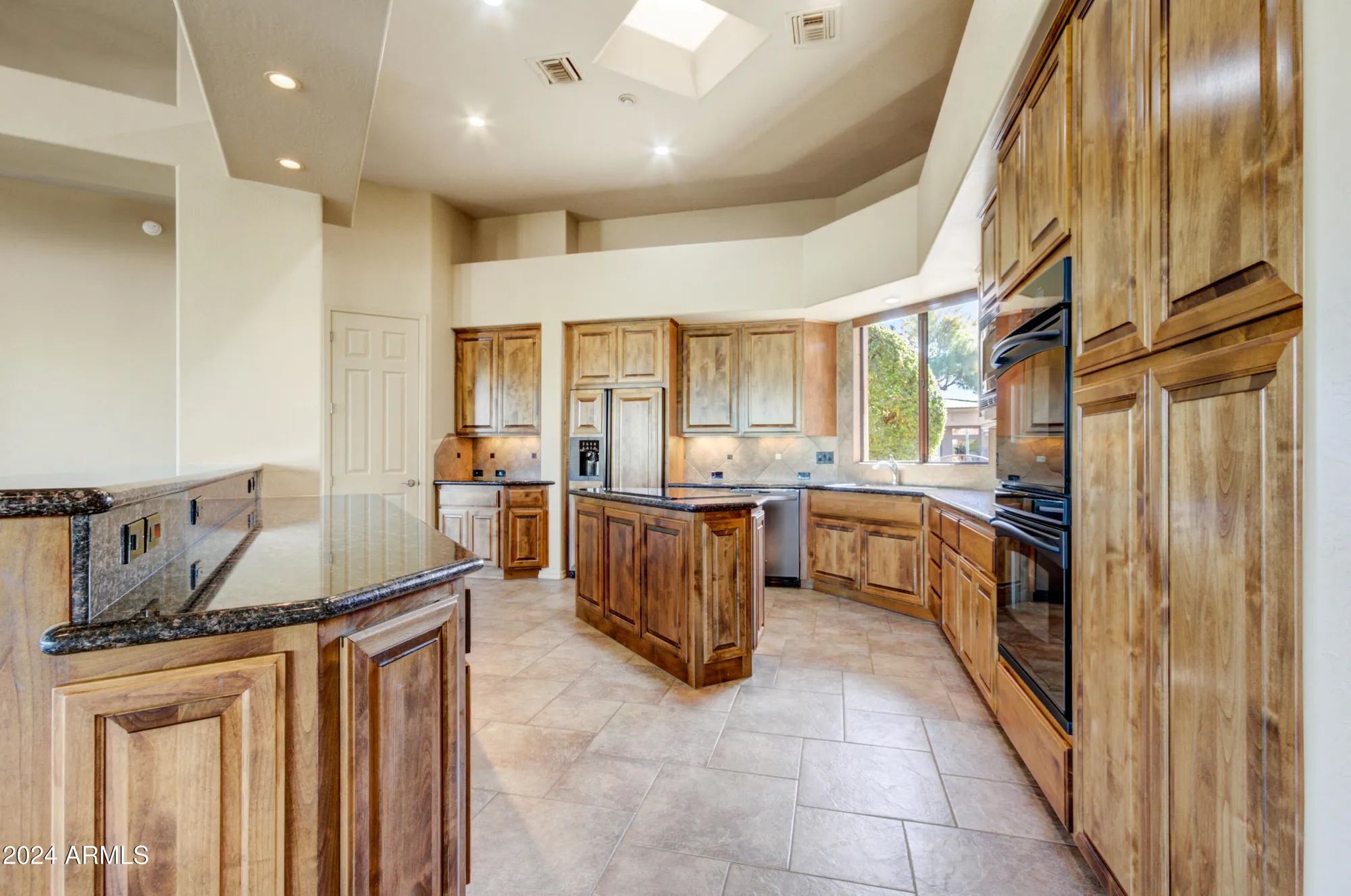 Property Slideshow image 8 of 33 | 19028 e picacho rd, Rio Verde, AZ, 85263