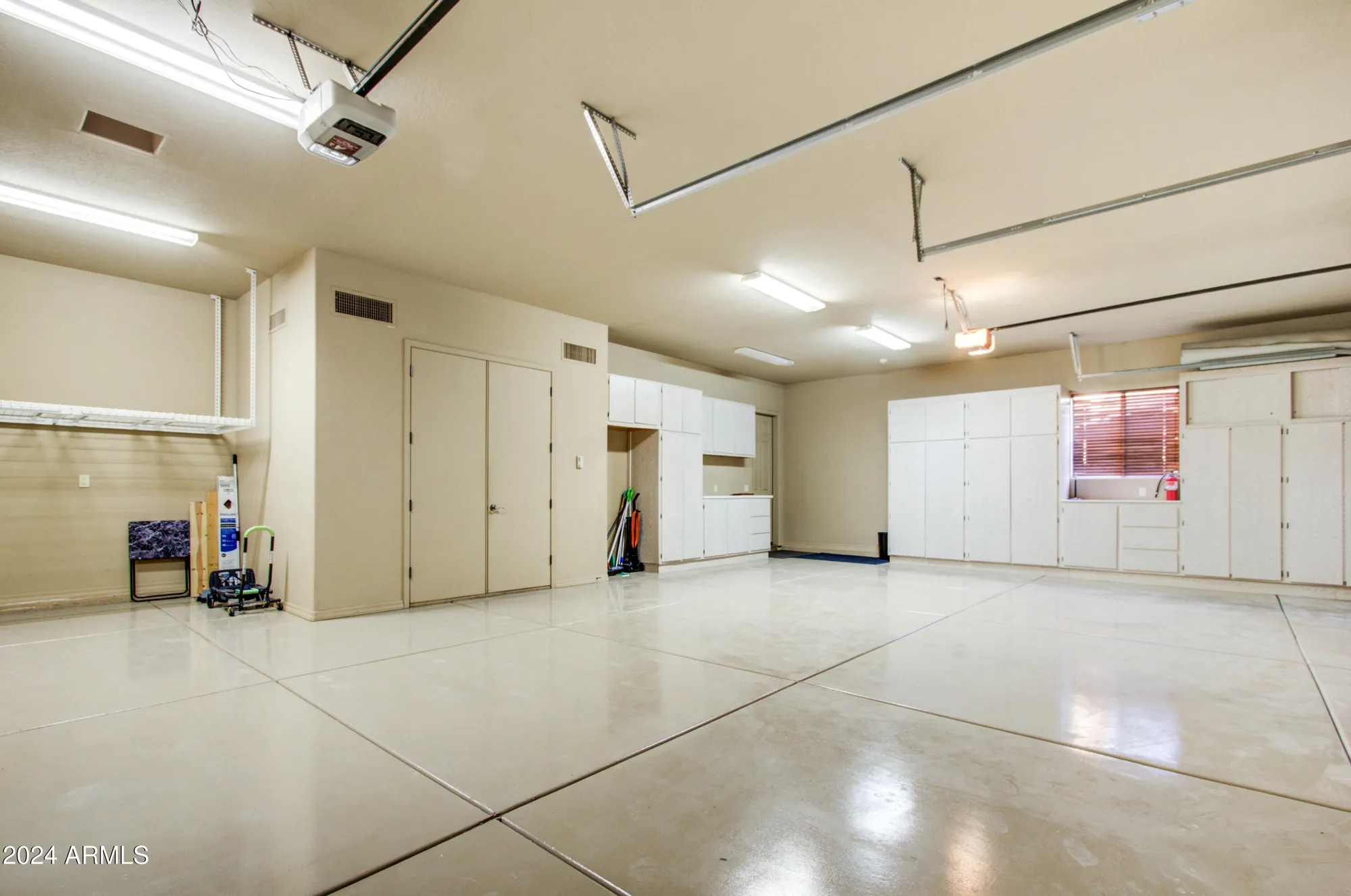 Property Slideshow image 20 of 33 | 19028 e picacho rd, Rio Verde, AZ, 85263
