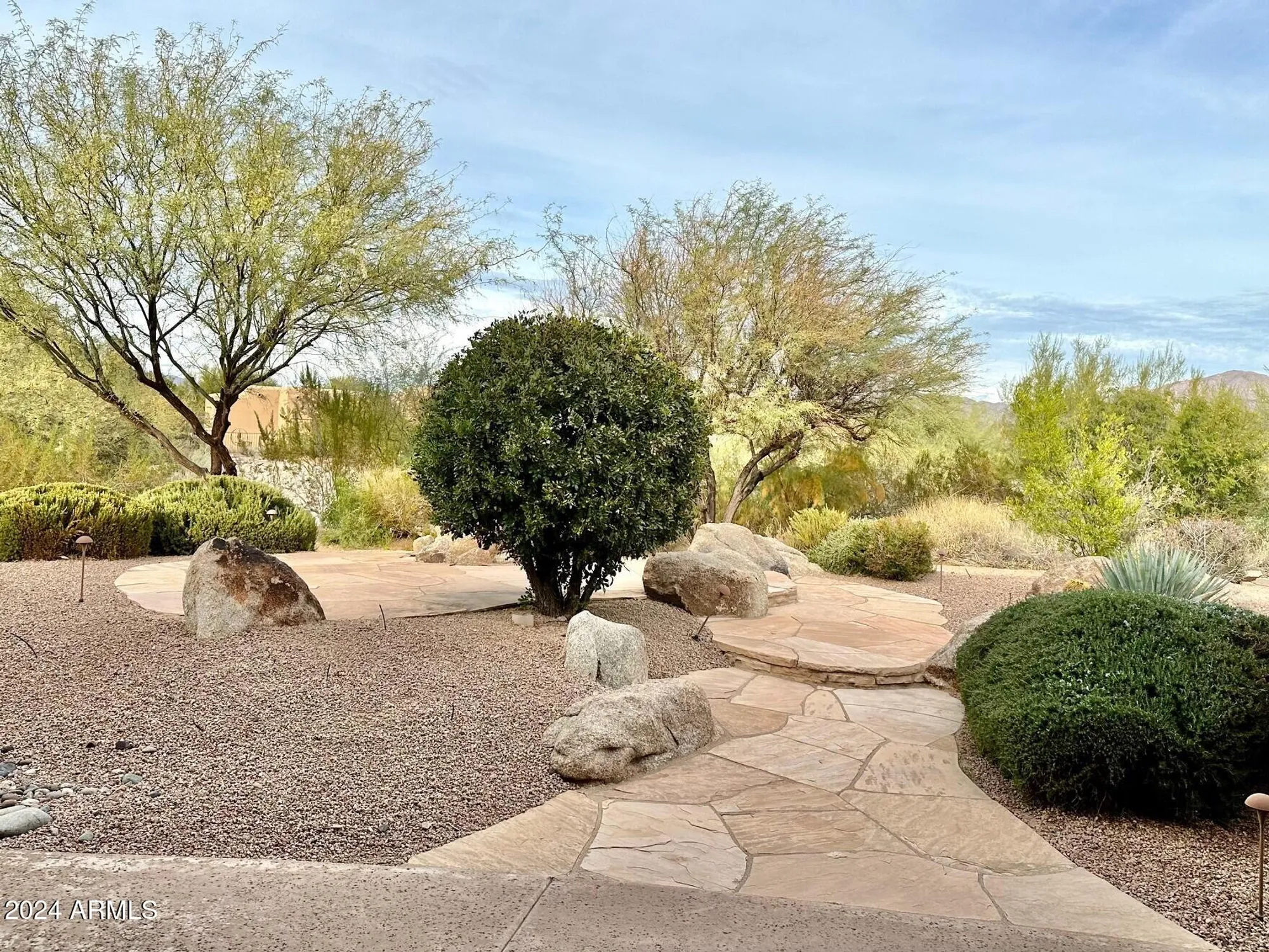 Property Slideshow image 24 of 33 | 19028 e picacho rd, Rio Verde, AZ, 85263