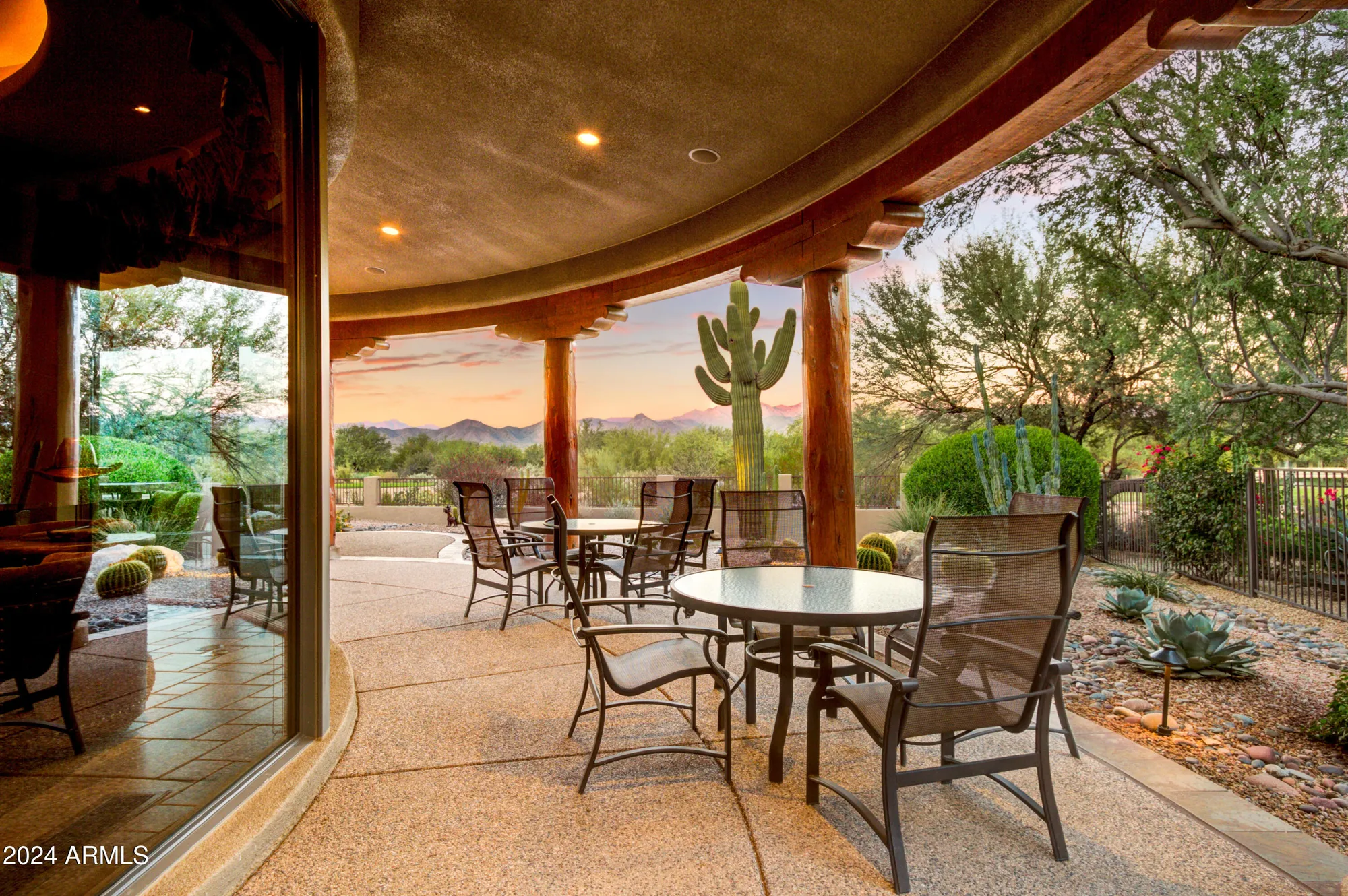 Property Slideshow image 23 of 41 | 27921 n agua verde dr, Rio Verde, AZ, 85263
