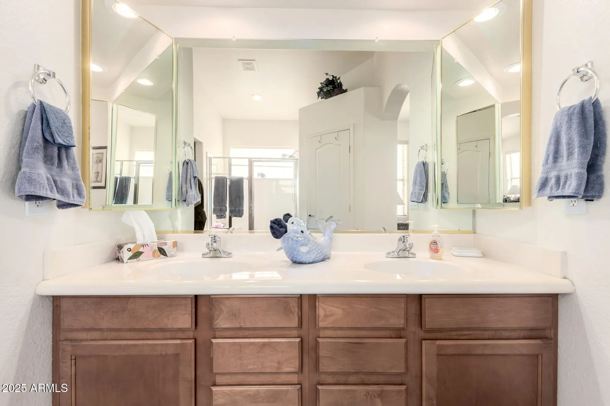 Property Slideshow image 19 of 27 | 18077 w sammy way, Surprise, AZ, 85374