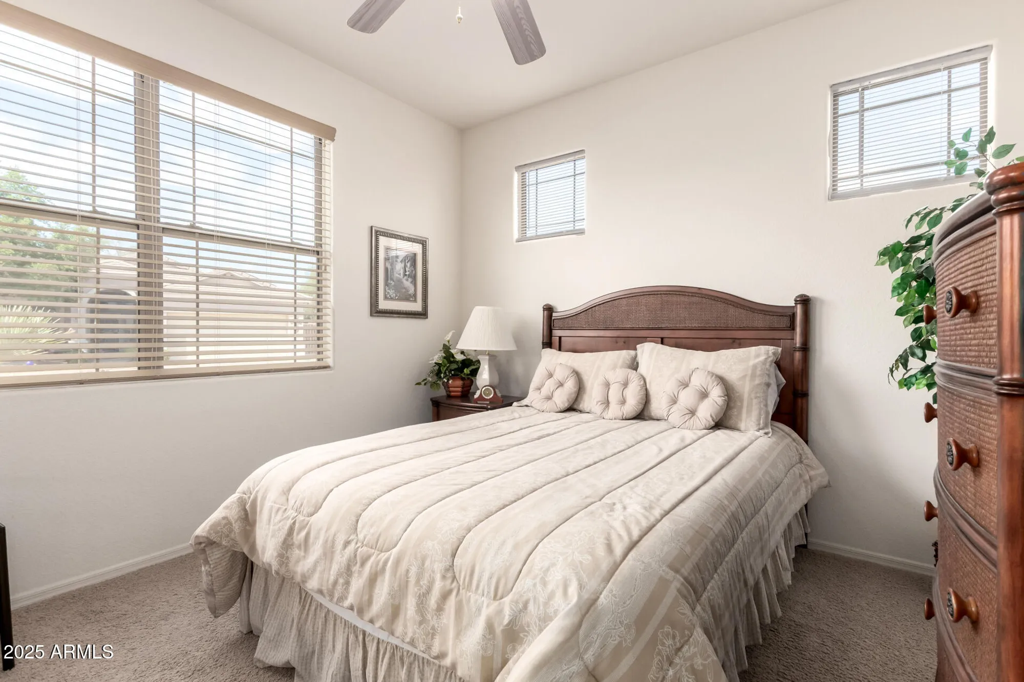 Property Slideshow image 20 of 27 | 18077 w sammy way, Surprise, AZ, 85374