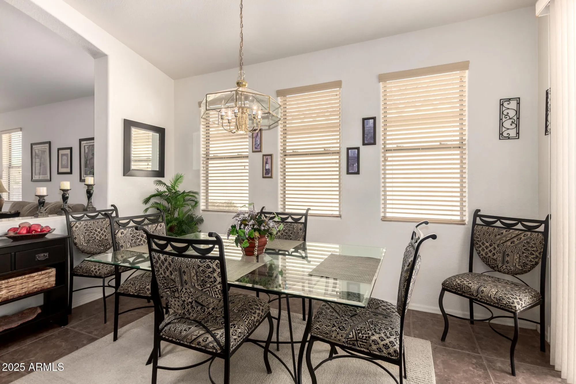 Property Slideshow image 12 of 27 | 18077 w sammy way, Surprise, AZ, 85374