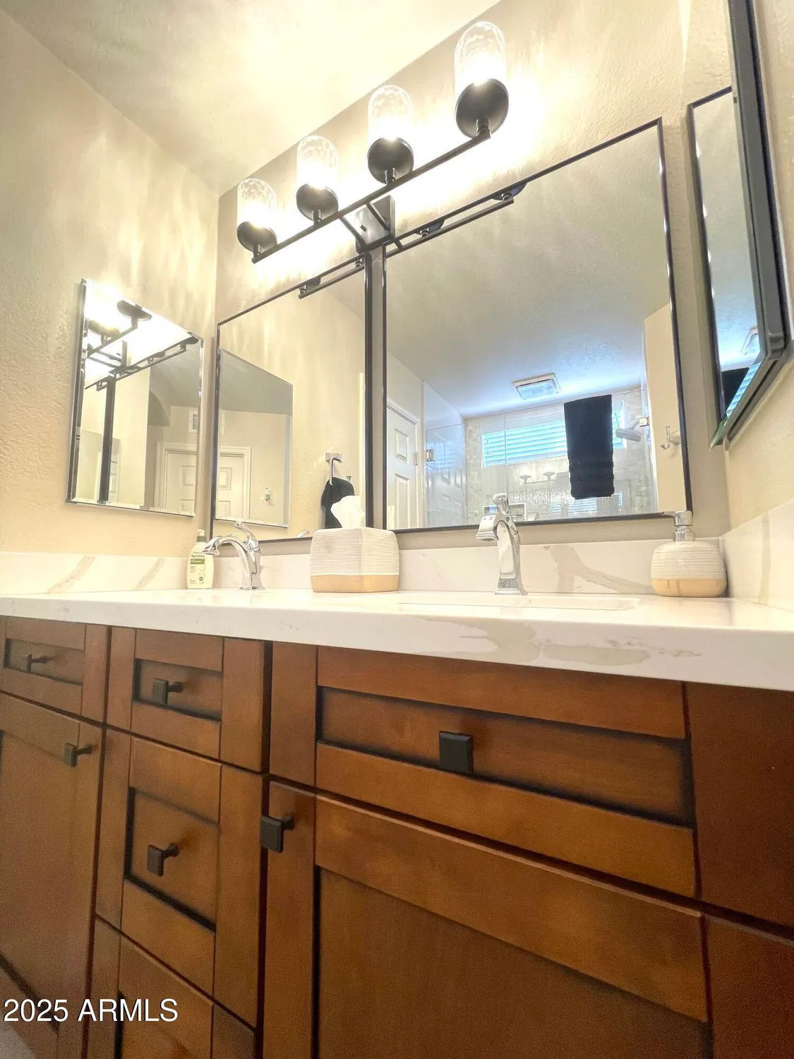 Property Slideshow image 19 of 32 | 9807 w mcrae way, Peoria, AZ, 85382