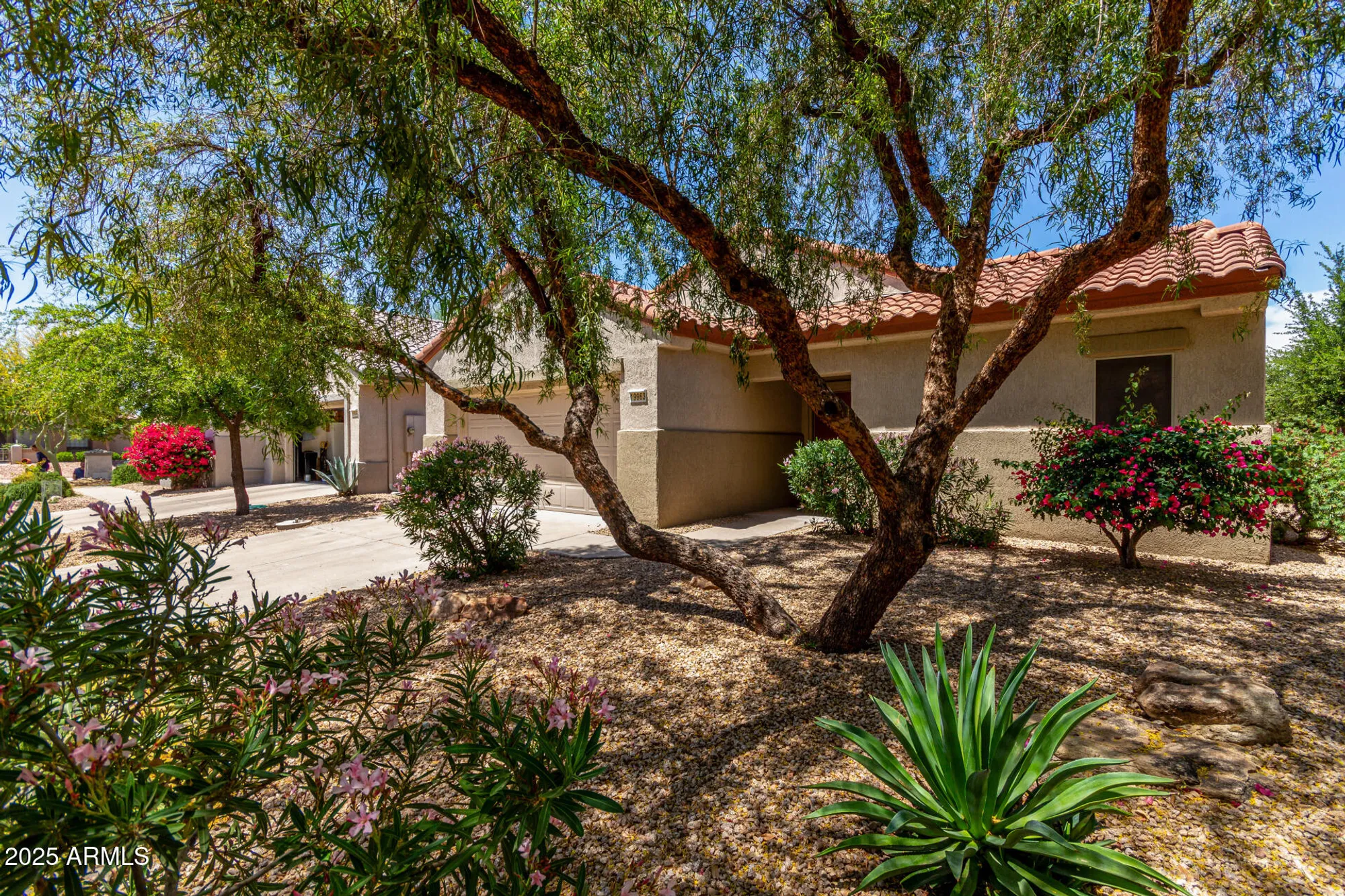 Property Slideshow image 3 of 35 | 19963 n window rock dr, Surprise, AZ, 85374