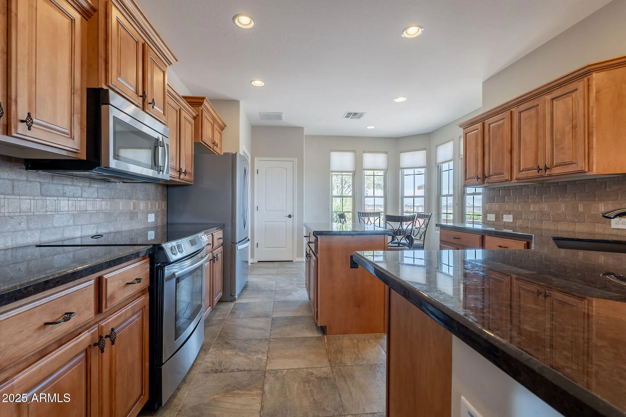 Property Slideshow image 5 of 42 | 1809 e adelante way, Queen Creek, AZ, 85140