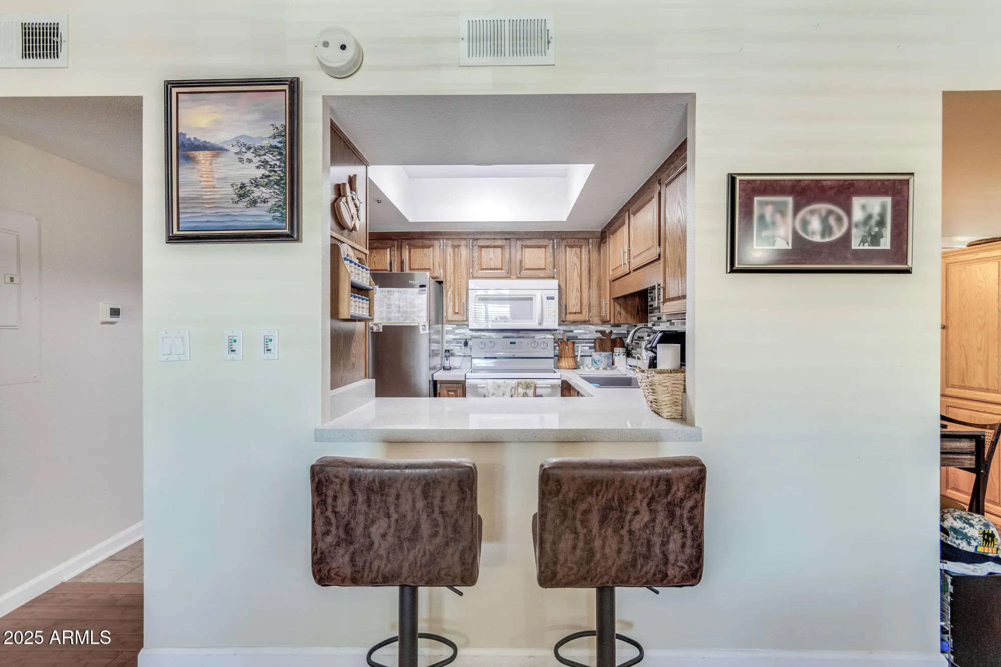 Property Slideshow image 7 of 22 | 10330 w thunderbird blvd a209, Sun City, AZ, 85351