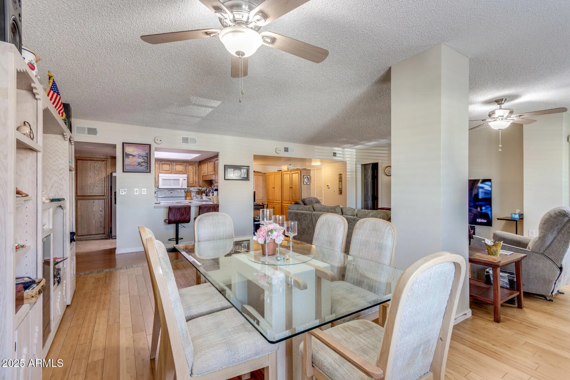 Property Slideshow image 5 of 22 | 10330 w thunderbird blvd a209, Sun City, AZ, 85351