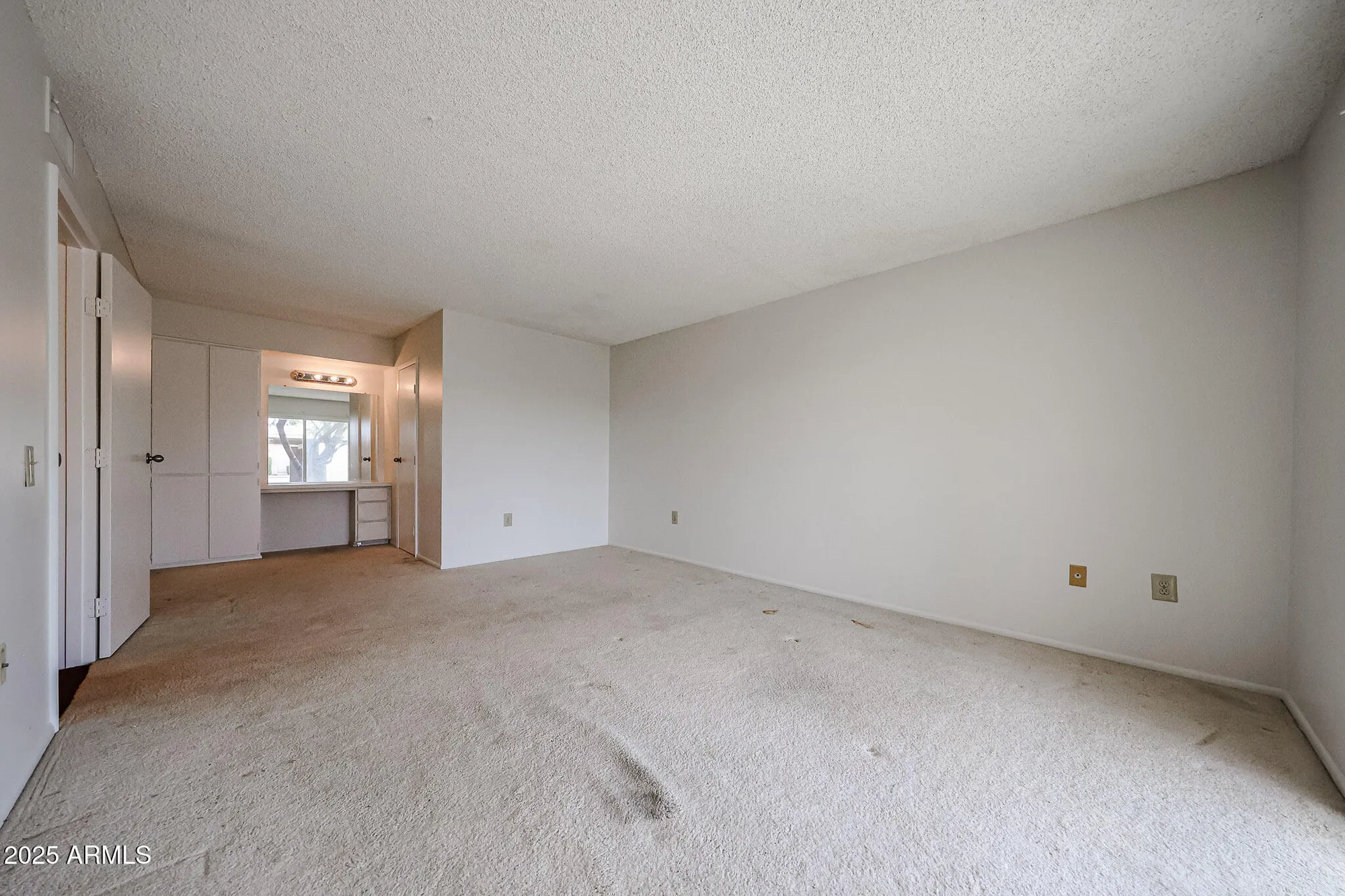 Property Slideshow image 20 of 27 | 13618 n 98th ave c, Sun City, AZ, 85351