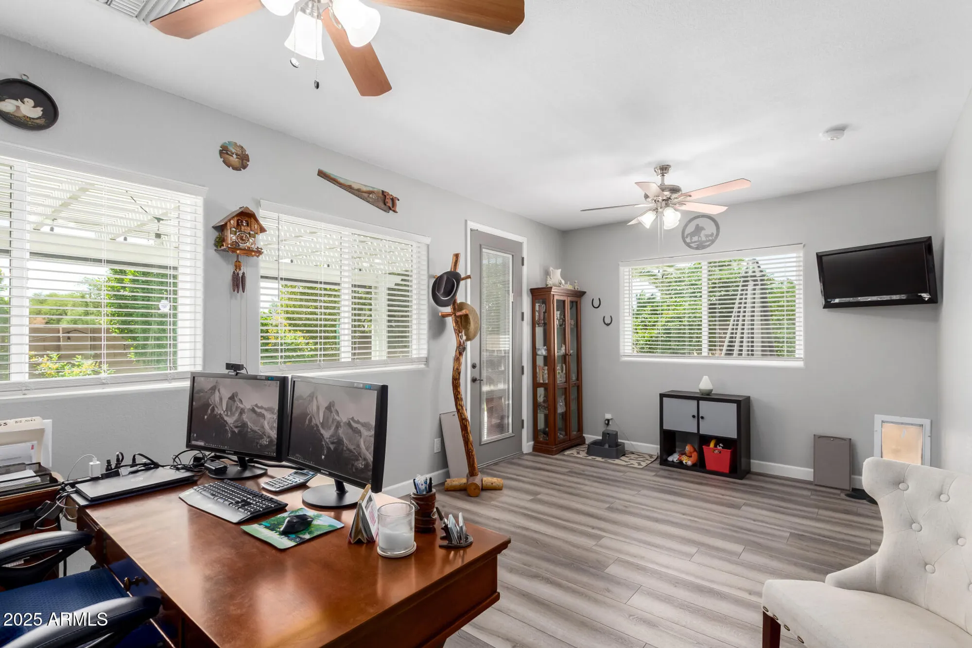 Property Slideshow image 16 of 65 | 2910 s olivewood, Mesa, AZ, 85212