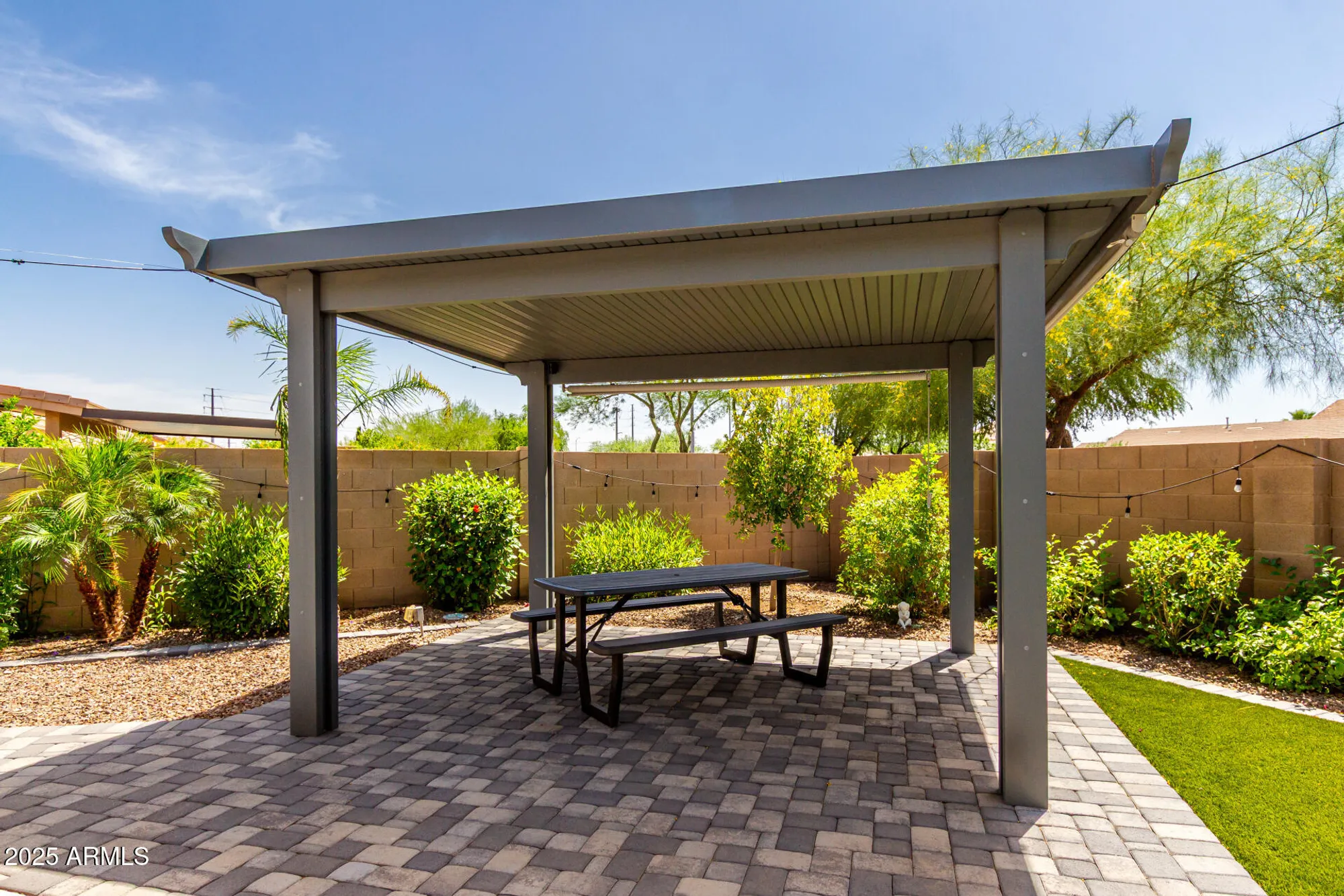 Property Slideshow image 33 of 65 | 2910 s olivewood, Mesa, AZ, 85212