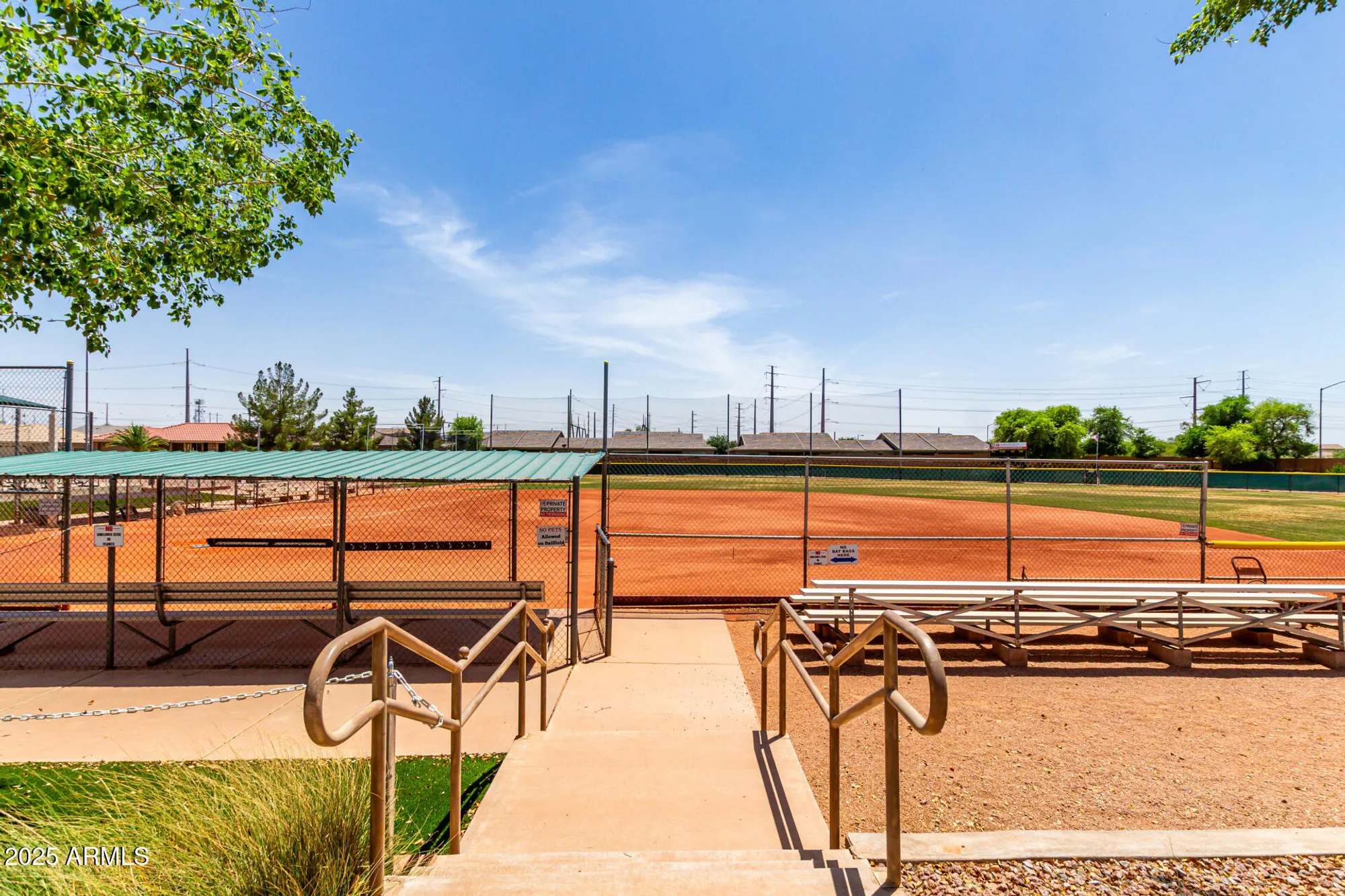 Property Slideshow image 43 of 65 | 2910 s olivewood, Mesa, AZ, 85212