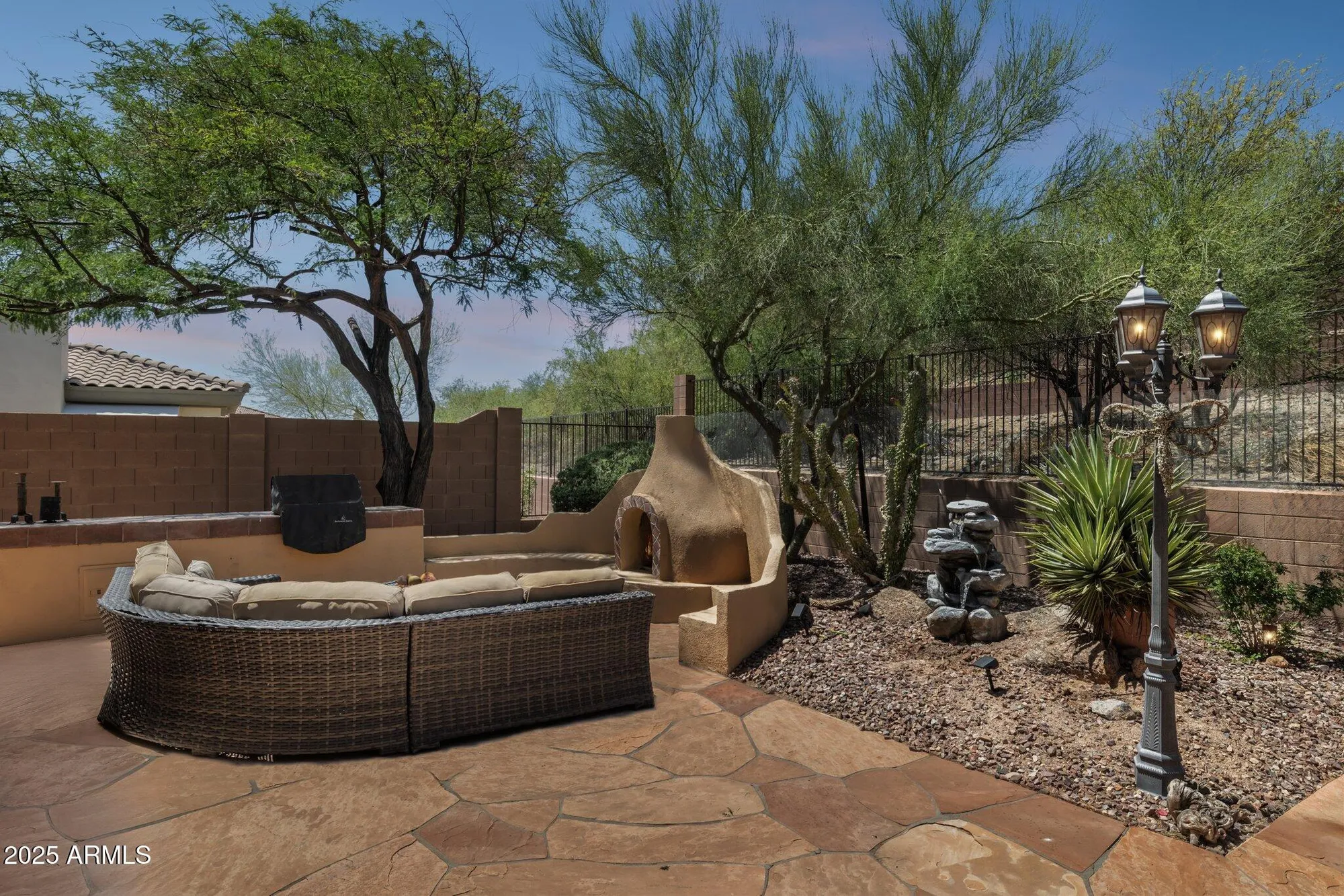 Property Slideshow image 7 of 51 | 1958 w legends way, Anthem, AZ, 85086